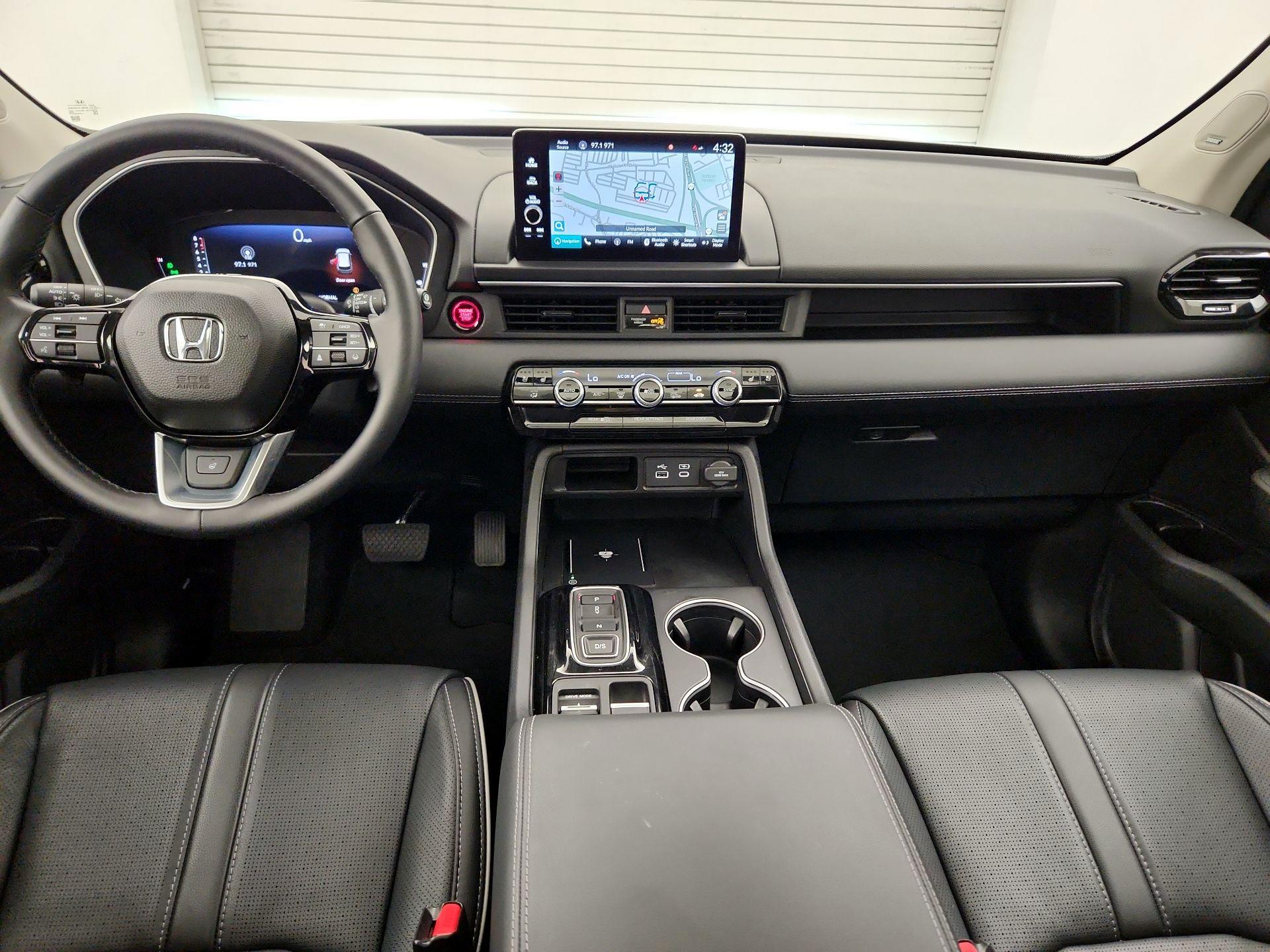 Thumbnail: 2025 Honda Pilot - 9