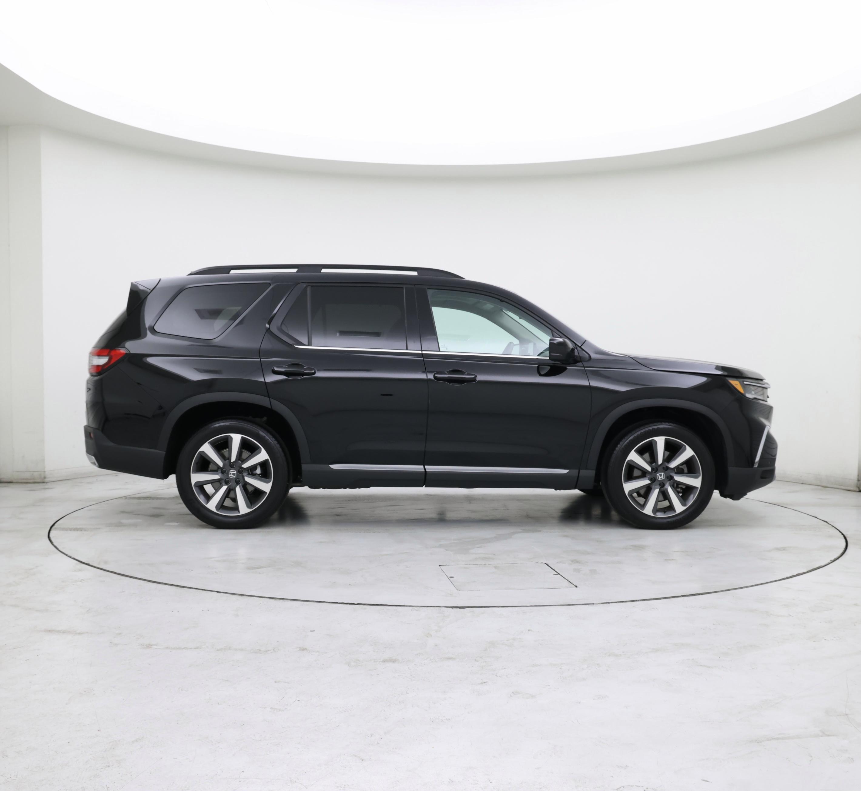 Thumbnail: 2025 Honda Pilot - 7