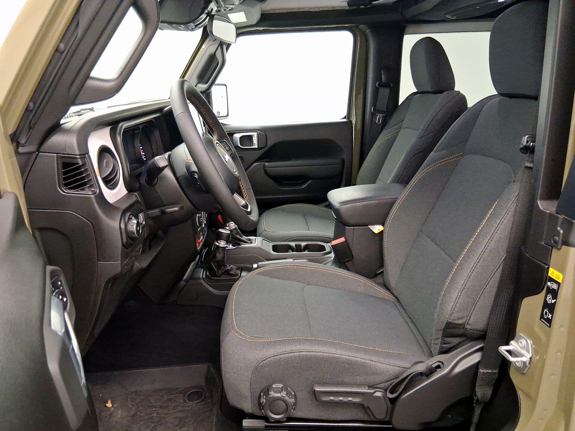 Thumbnail: 2025 Jeep Wrangler - 11