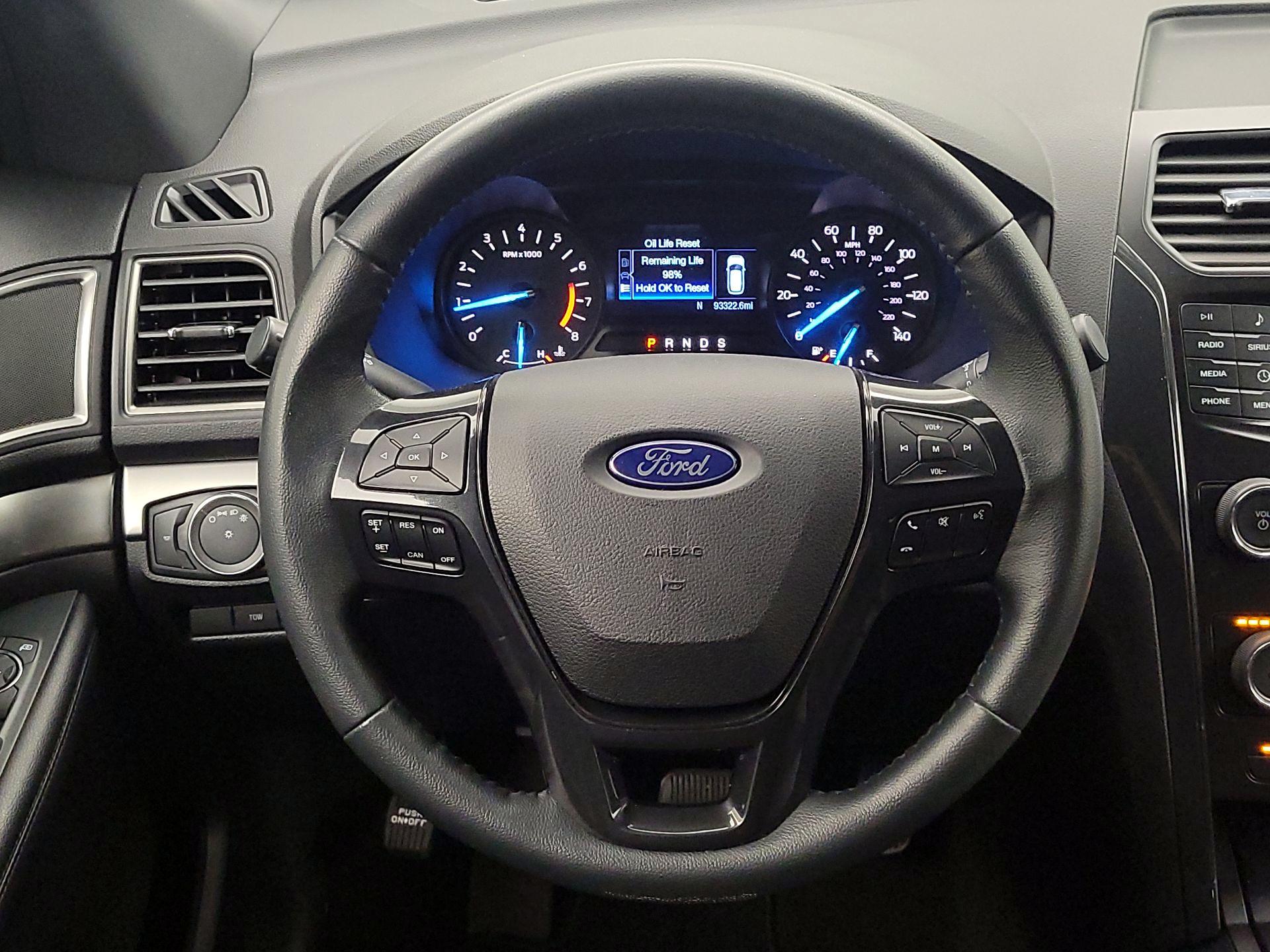 Thumbnail: 2019 Ford Explorer - 10