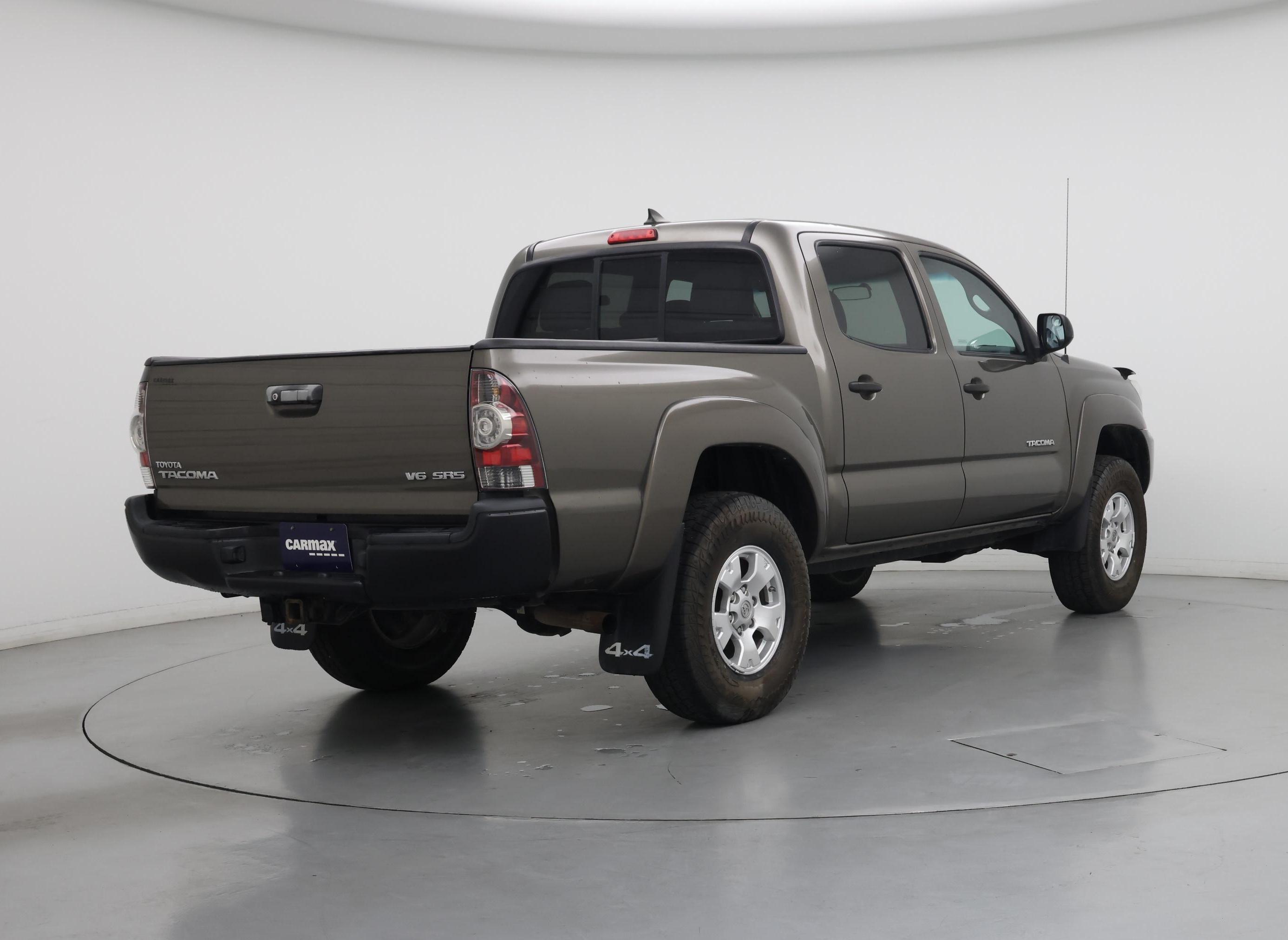 Thumbnail: 2014 Toyota Tacoma - 8
