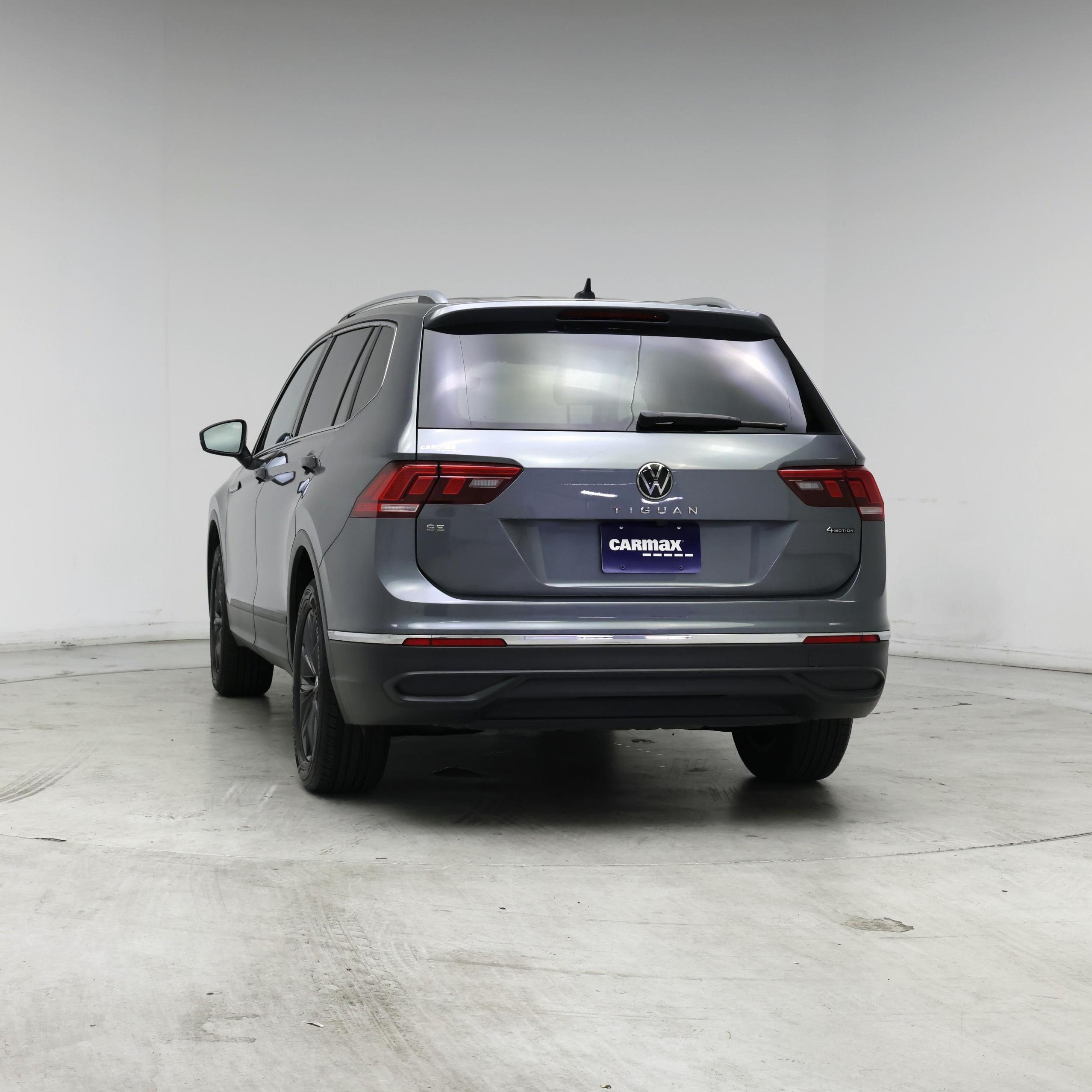 Thumbnail: 2022 Volkswagen Tiguan - 6