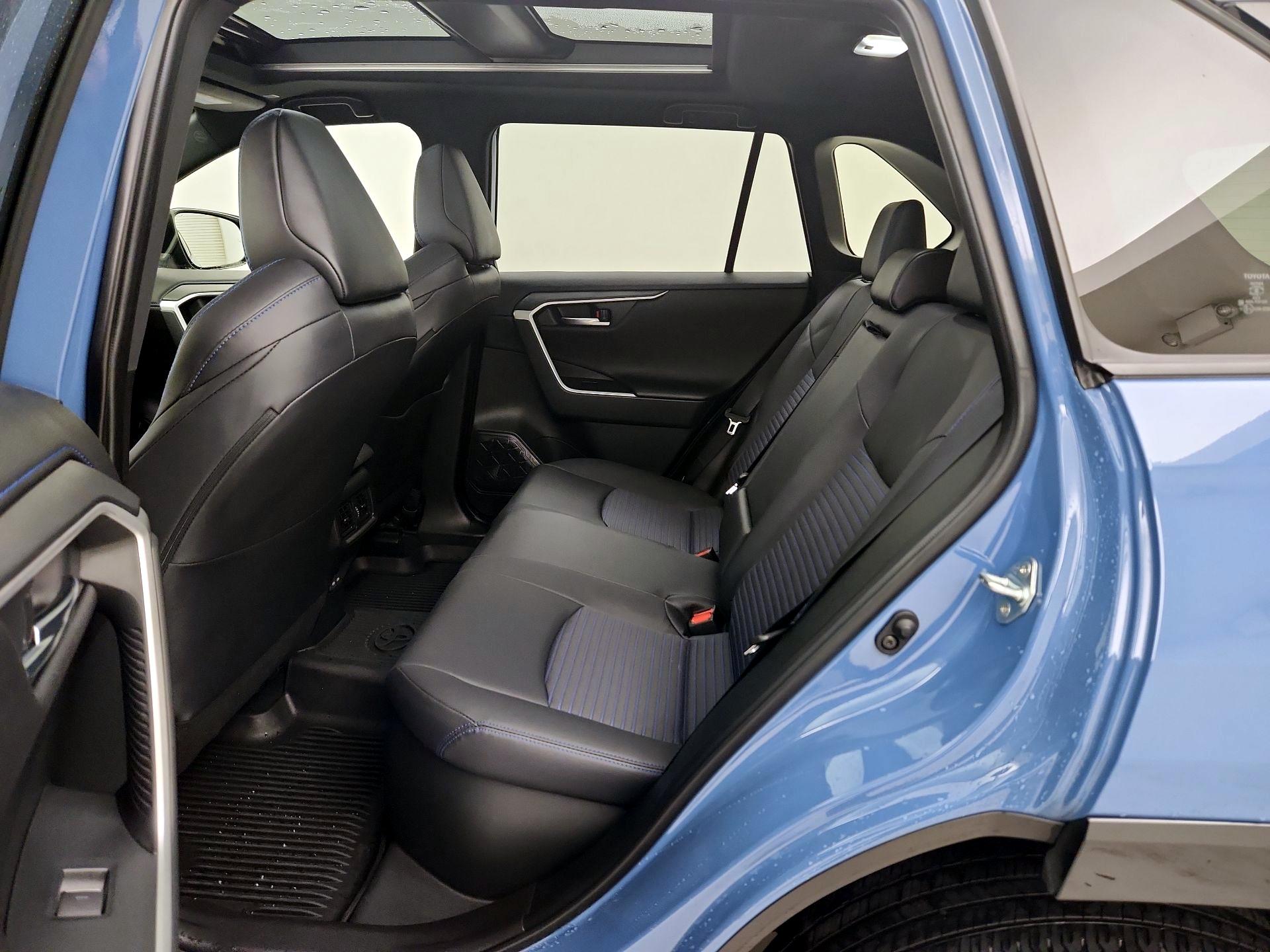 Thumbnail: 2024 Toyota RAV4 - 20