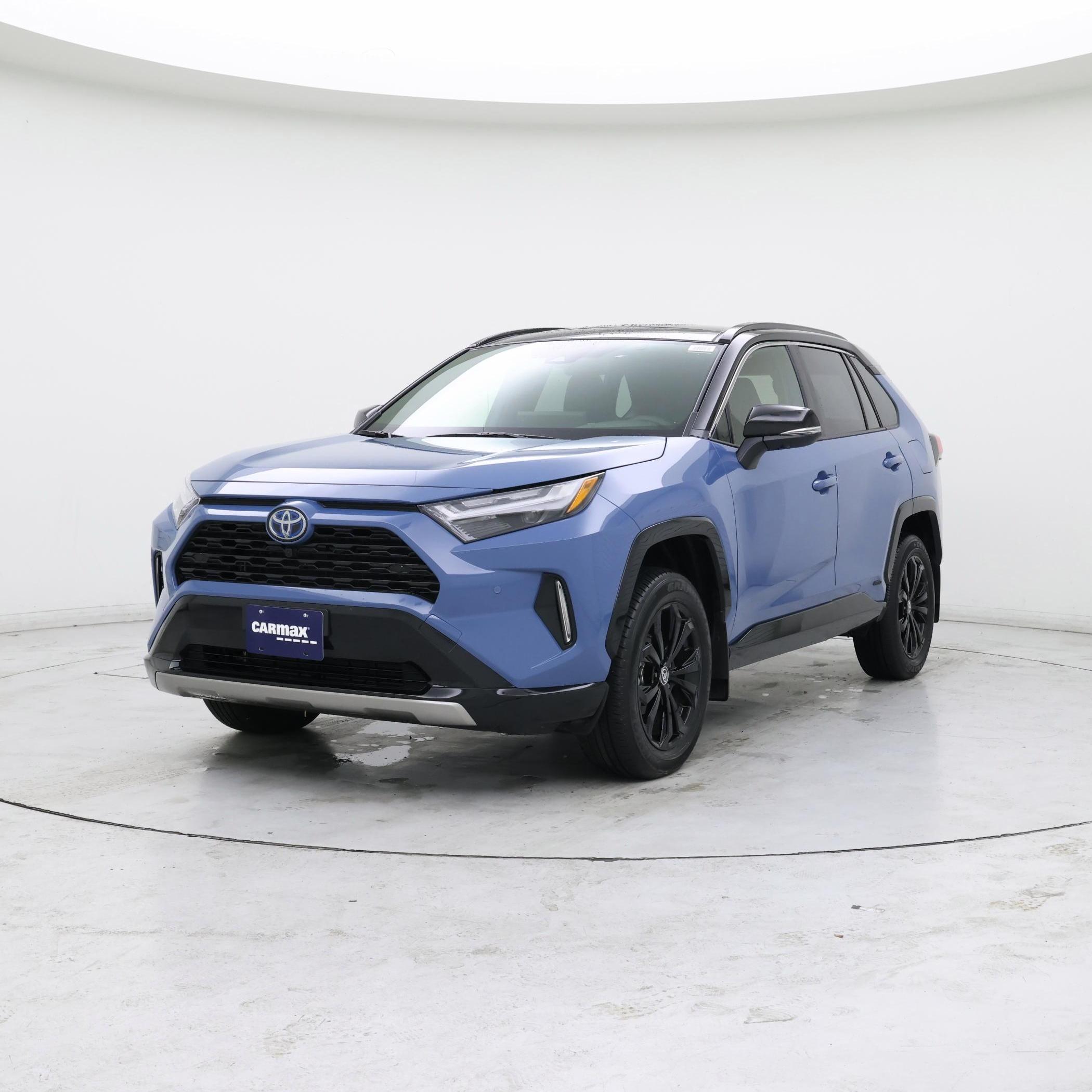 Thumbnail: 2024 Toyota RAV4 - 4
