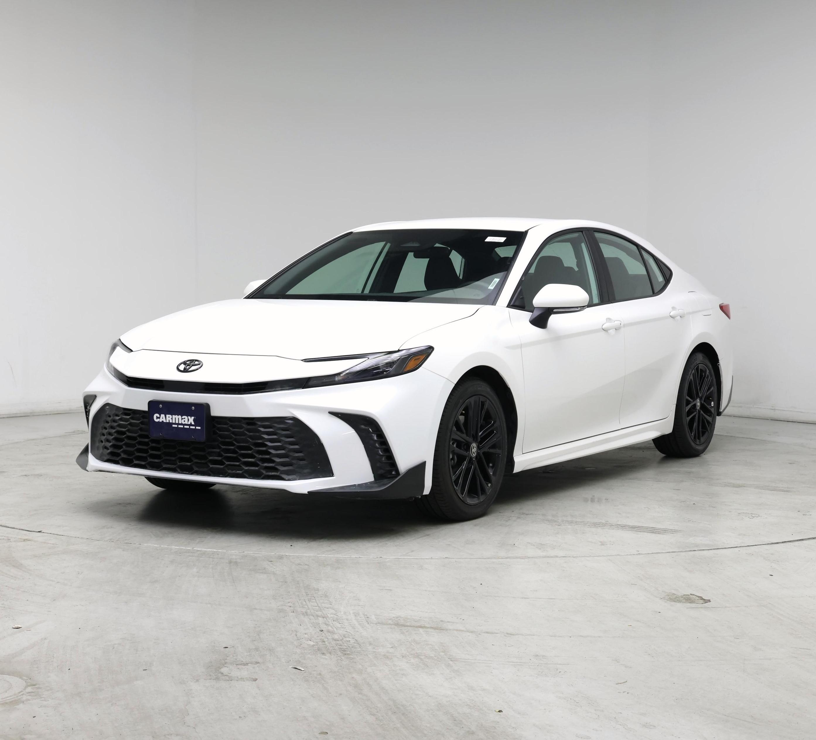 Thumbnail: 2025 Toyota Camry - 4