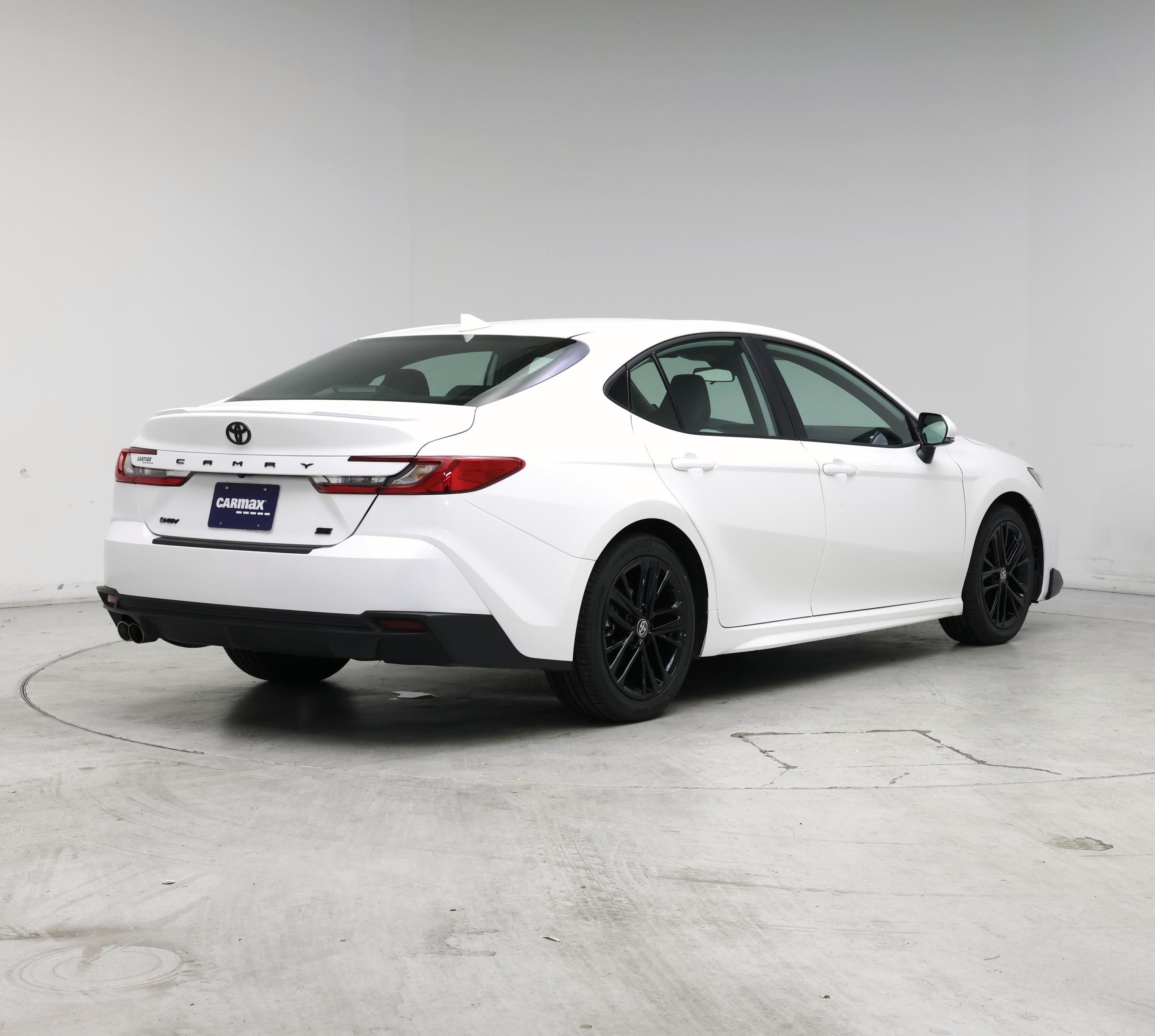 Thumbnail: 2025 Toyota Camry - 8