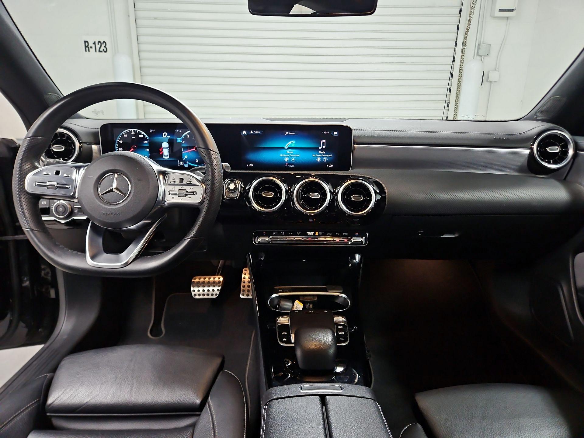 Thumbnail: 2020 Mercedes-Benz CLA - 9