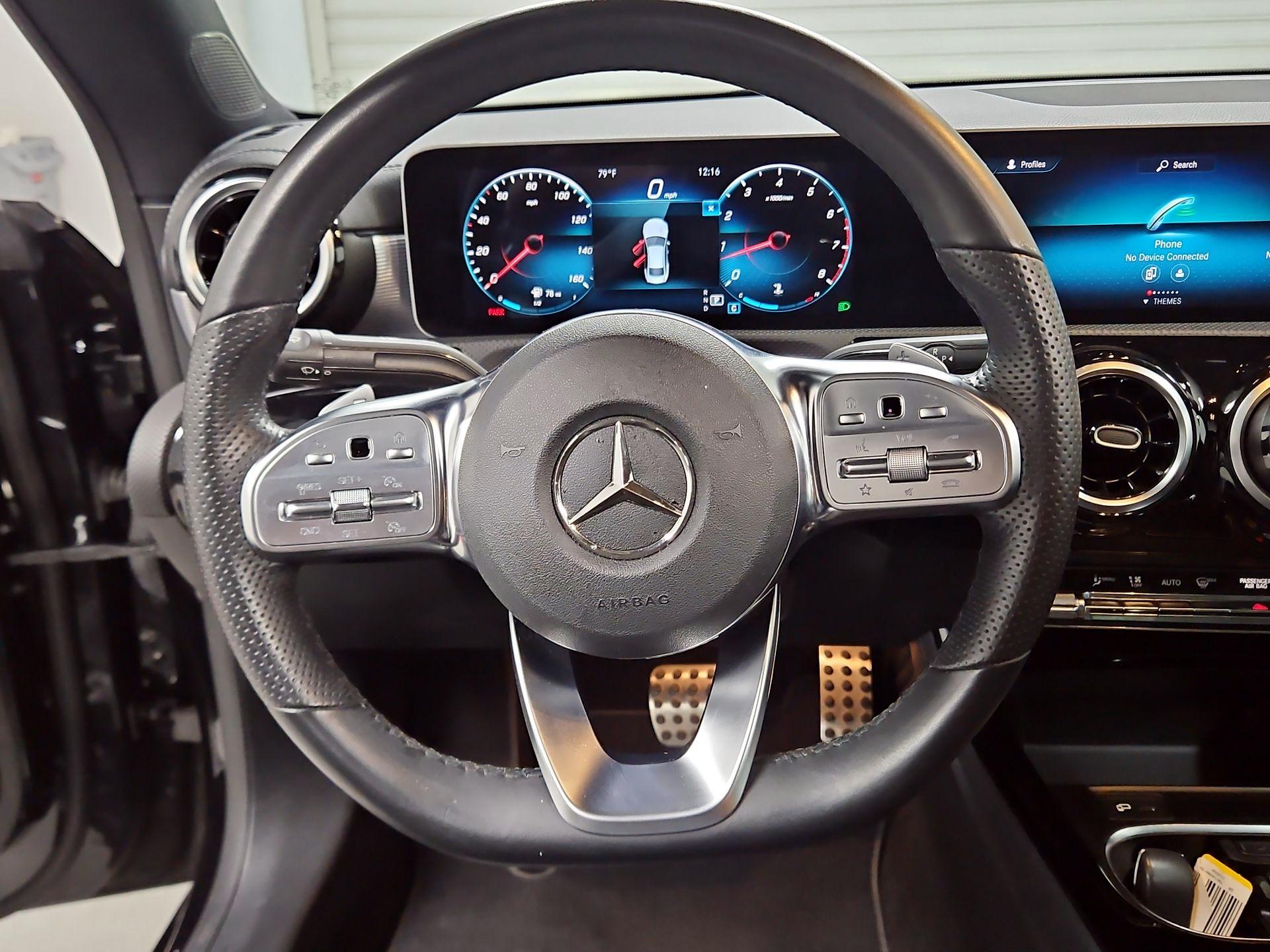 Thumbnail: 2020 Mercedes-Benz CLA - 10