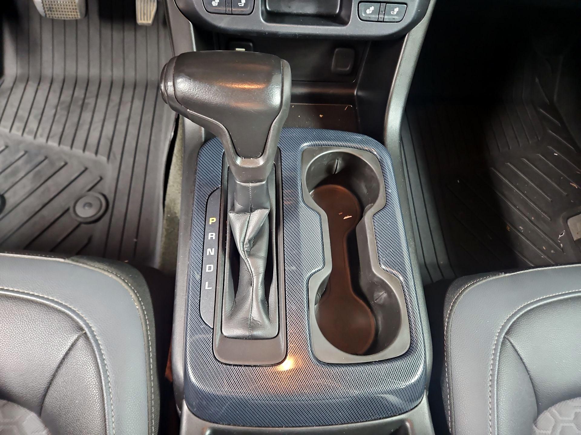 Thumbnail: 2017 Chevrolet Colorado - 18
