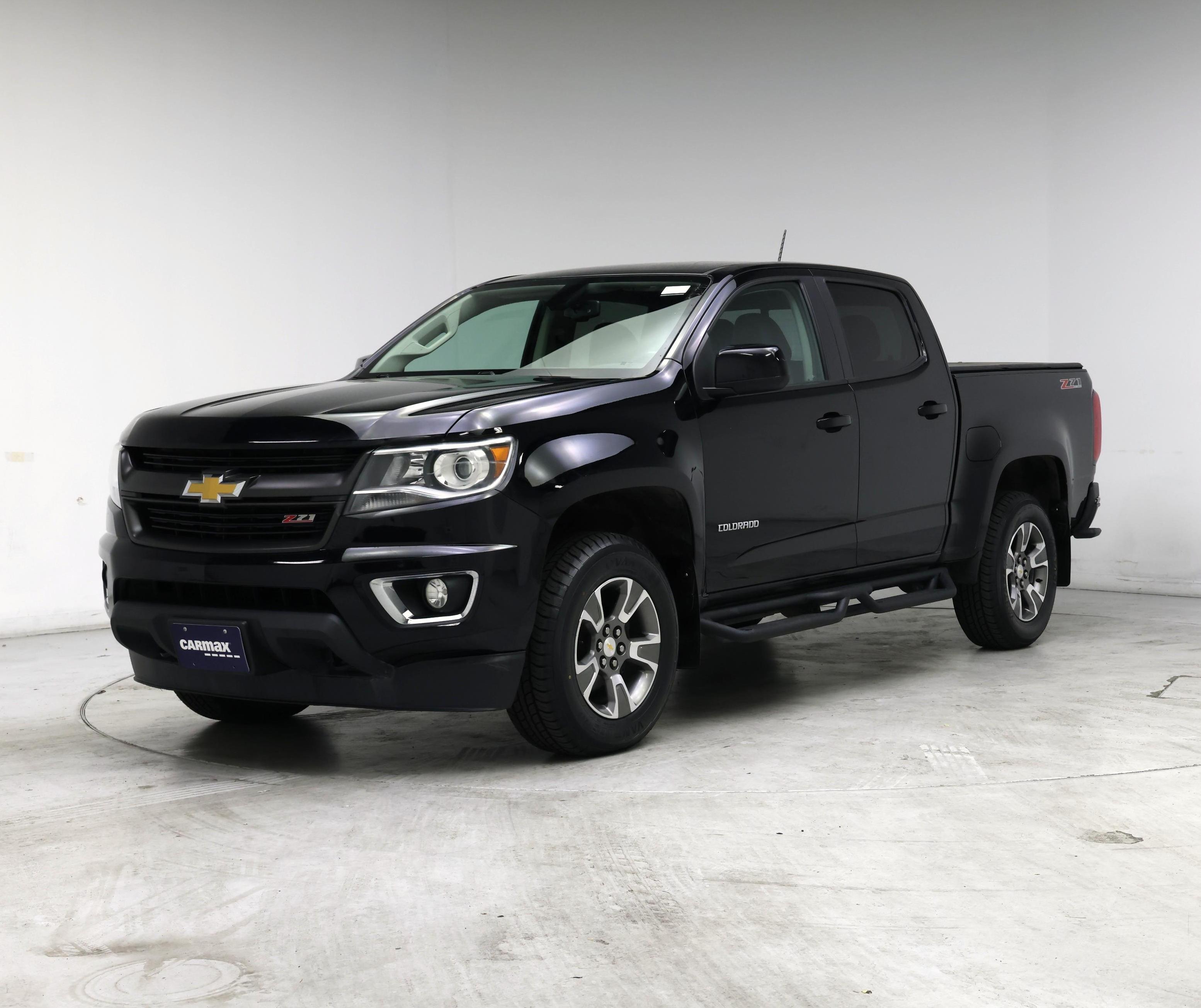 Thumbnail: 2017 Chevrolet Colorado - 4