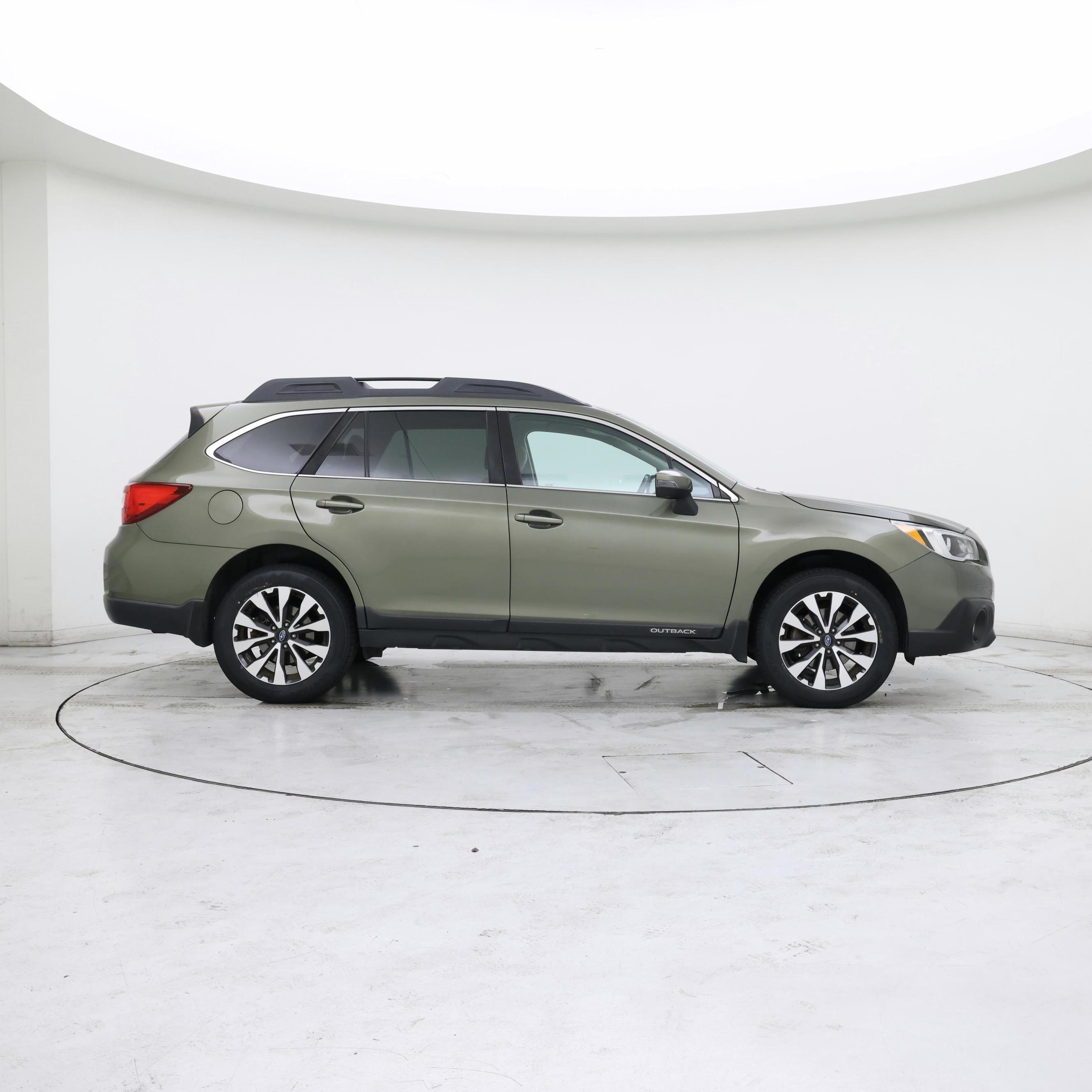 Thumbnail: 2017 Subaru Outback - 7