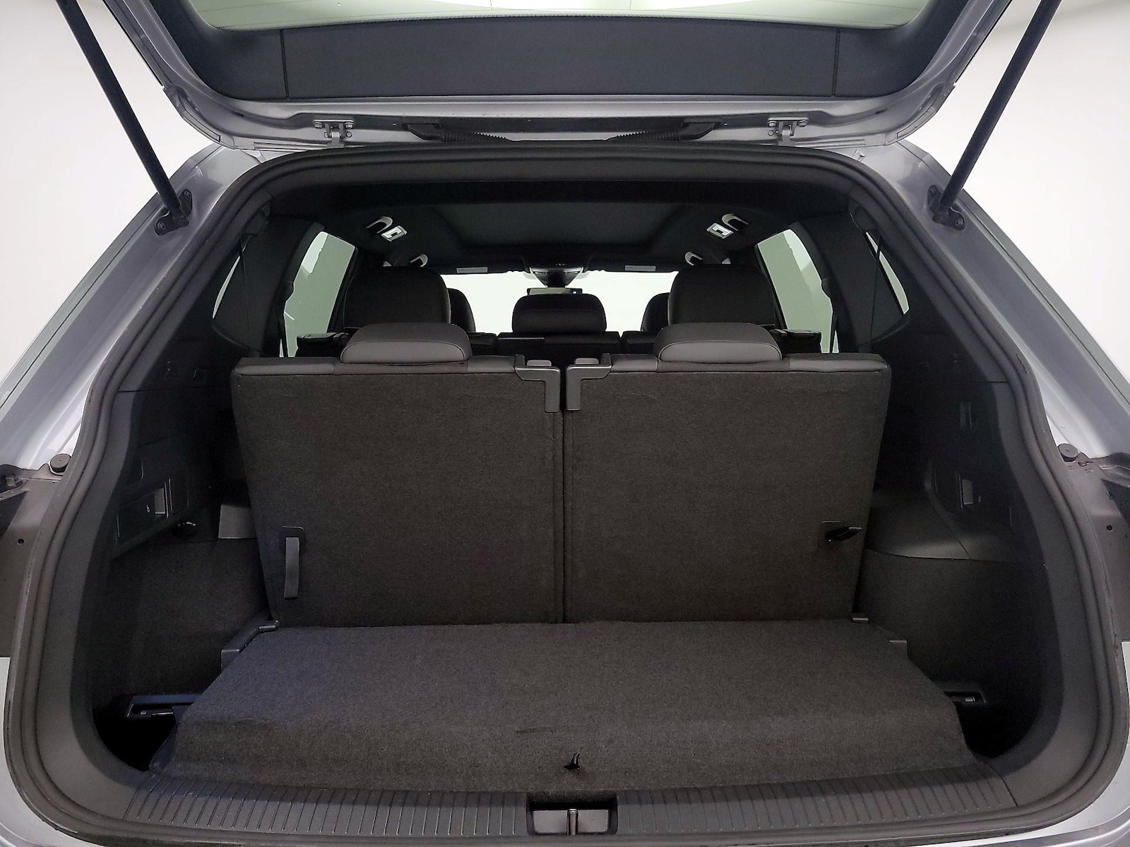 2023 Volkswagen Tiguan SE R-LINE BLACK - Photo 24