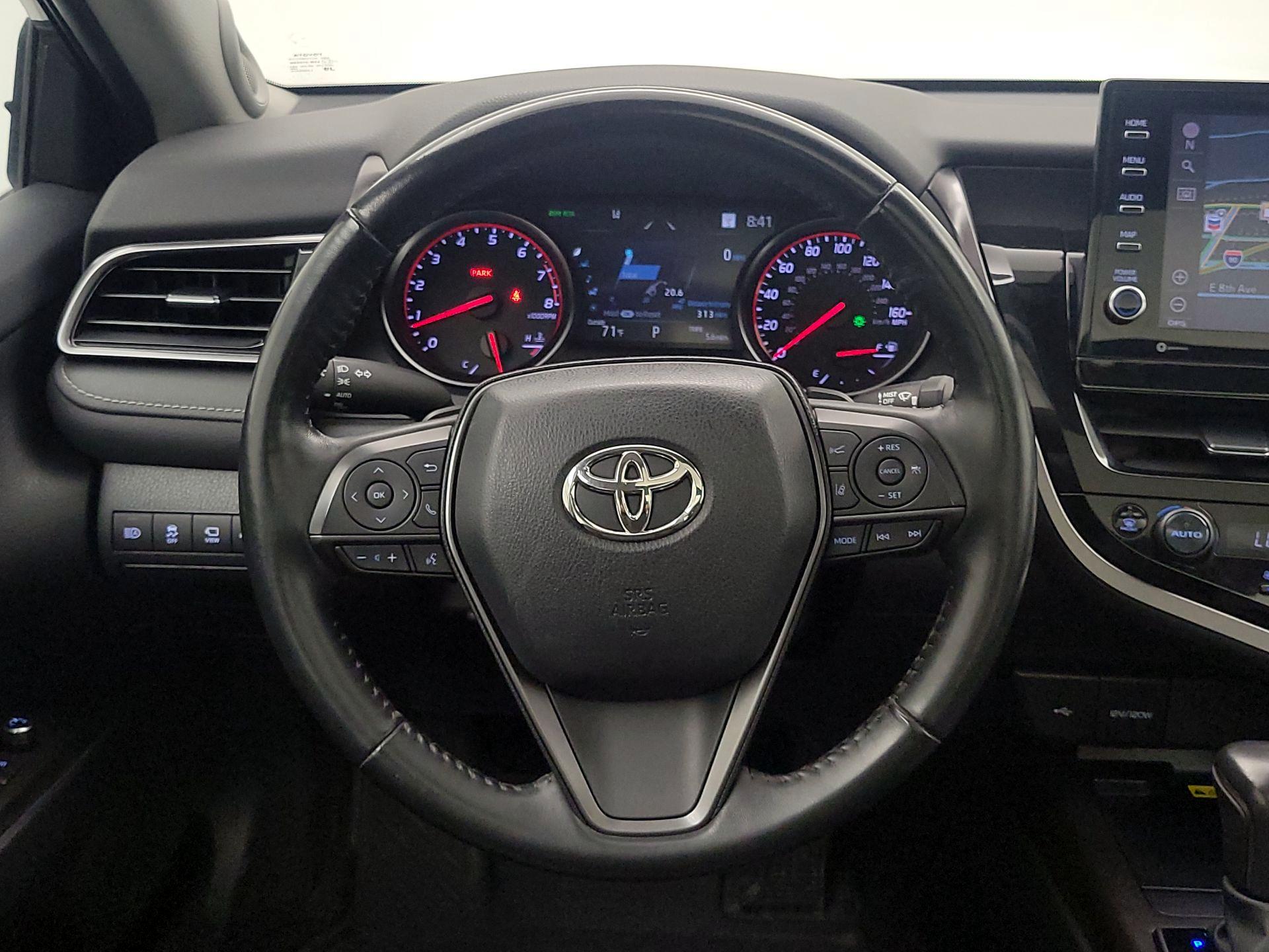 Thumbnail: 2023 Toyota Camry - 10