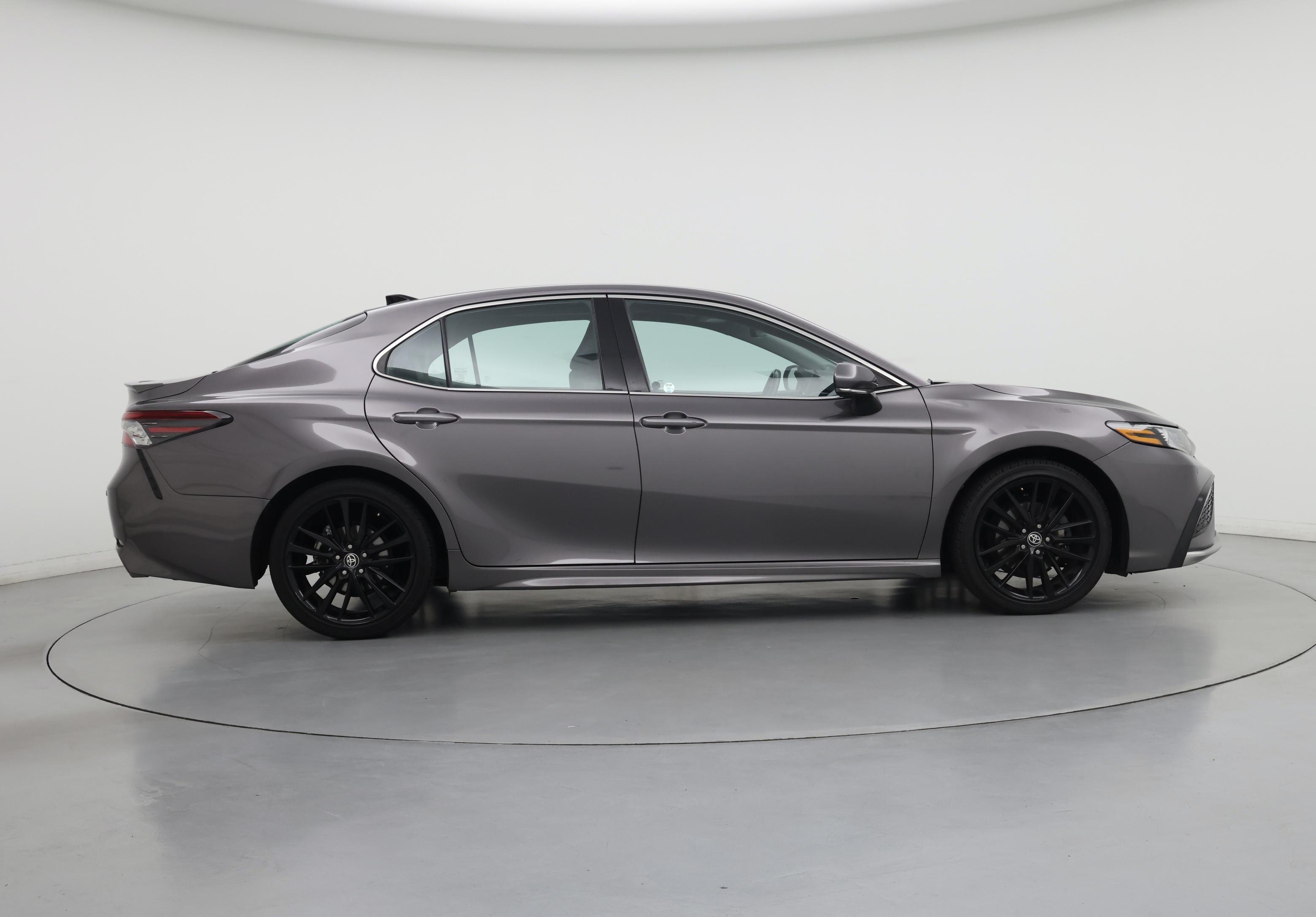 Thumbnail: 2023 Toyota Camry - 7
