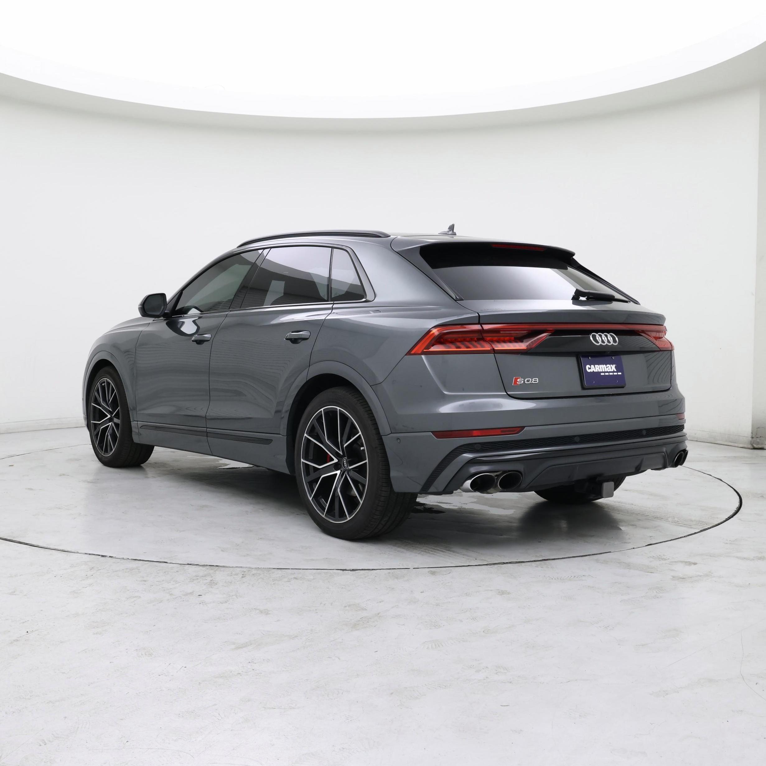 Thumbnail: 2022 Audi SQ8 - 2