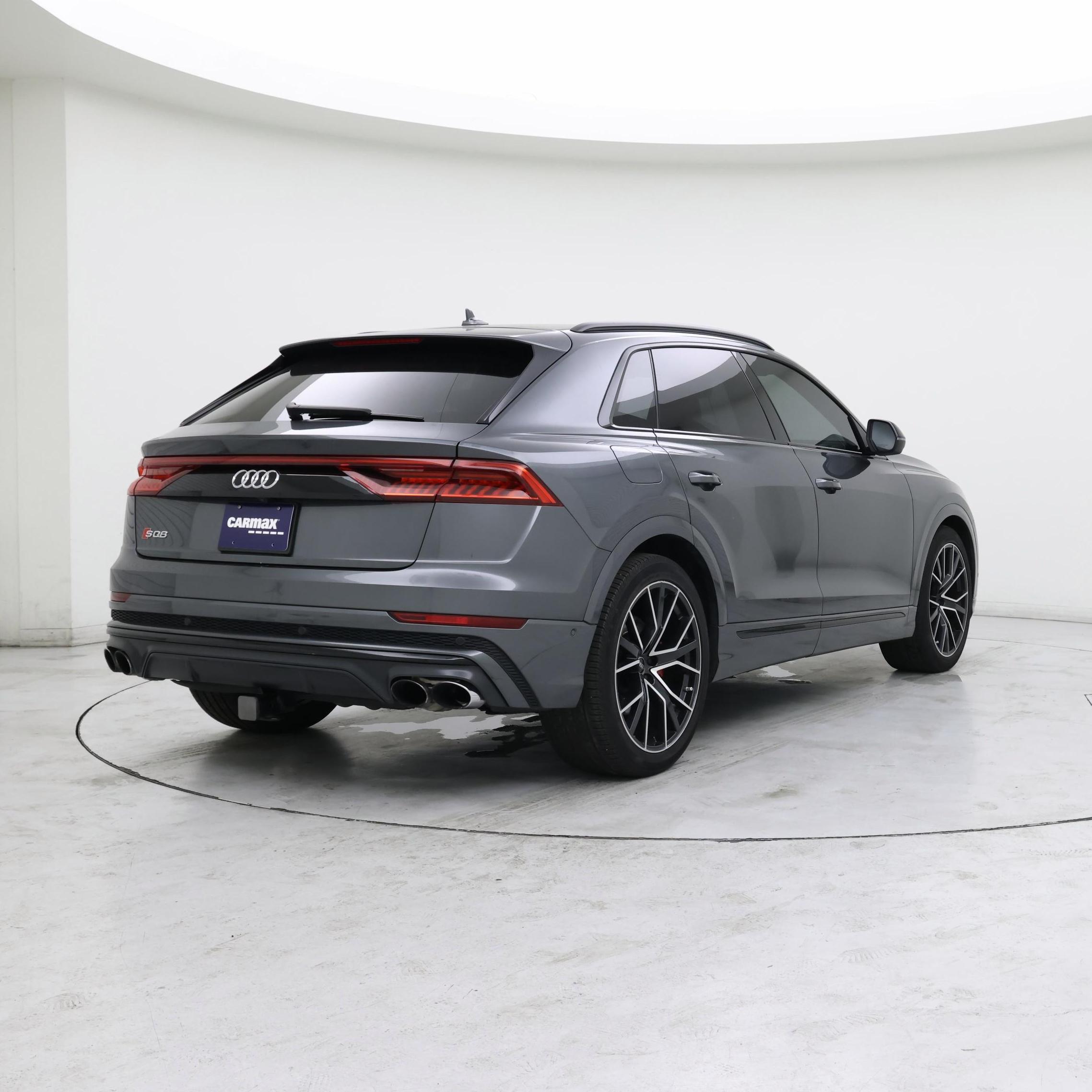 Thumbnail: 2022 Audi SQ8 - 8