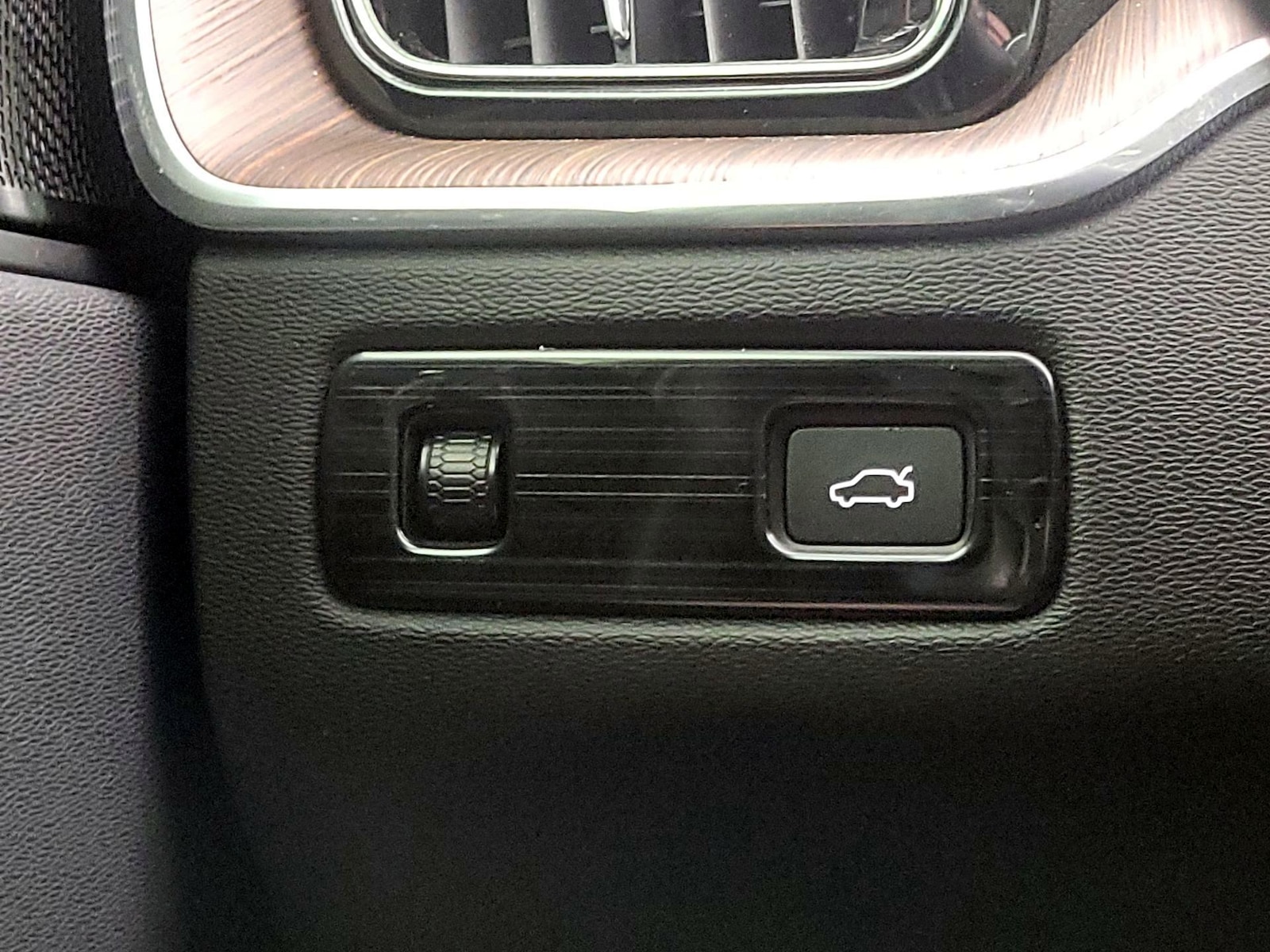 2019 Volvo XC60 Inscription - Photo 14