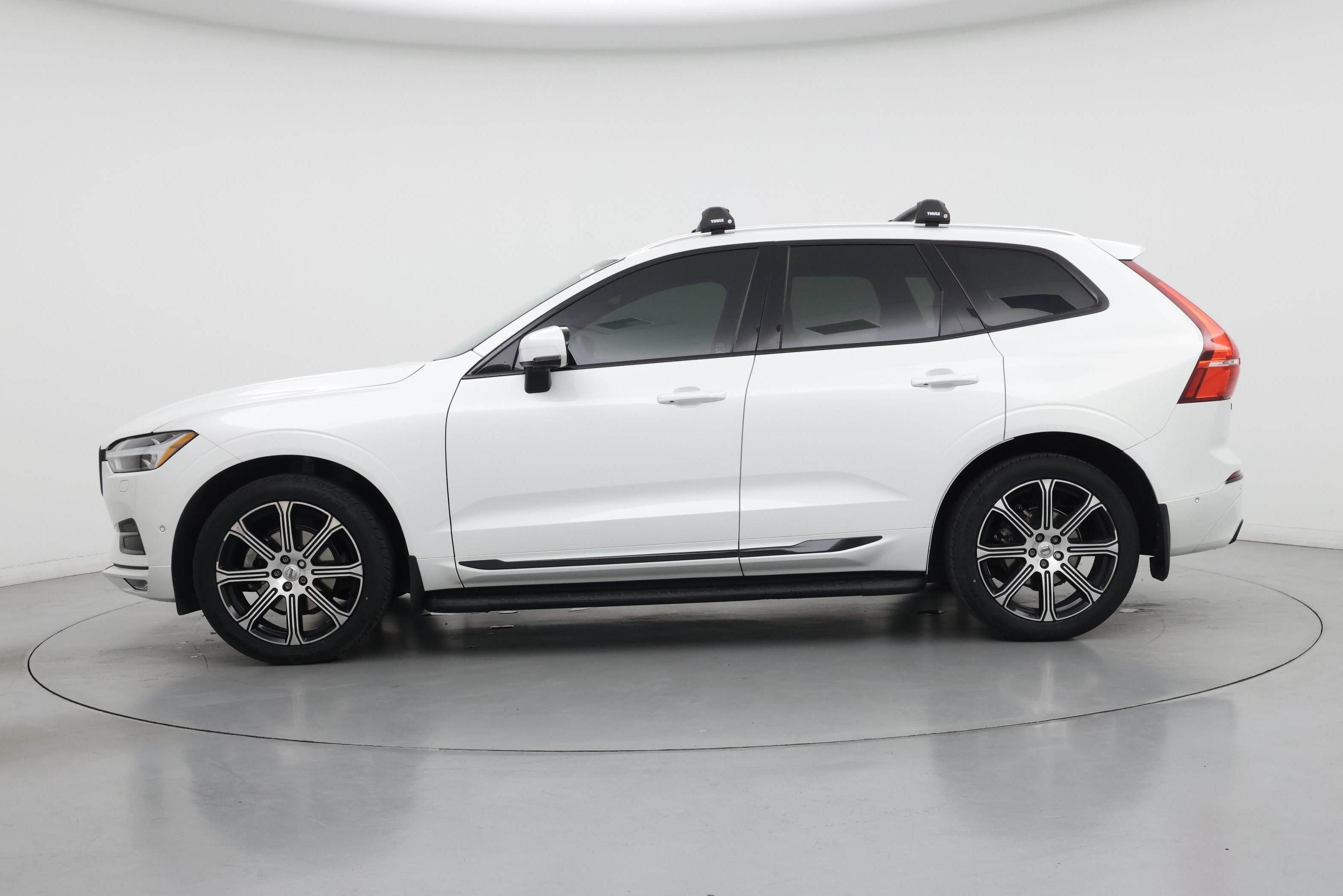 Thumbnail: 2019 Volvo XC60 - 3