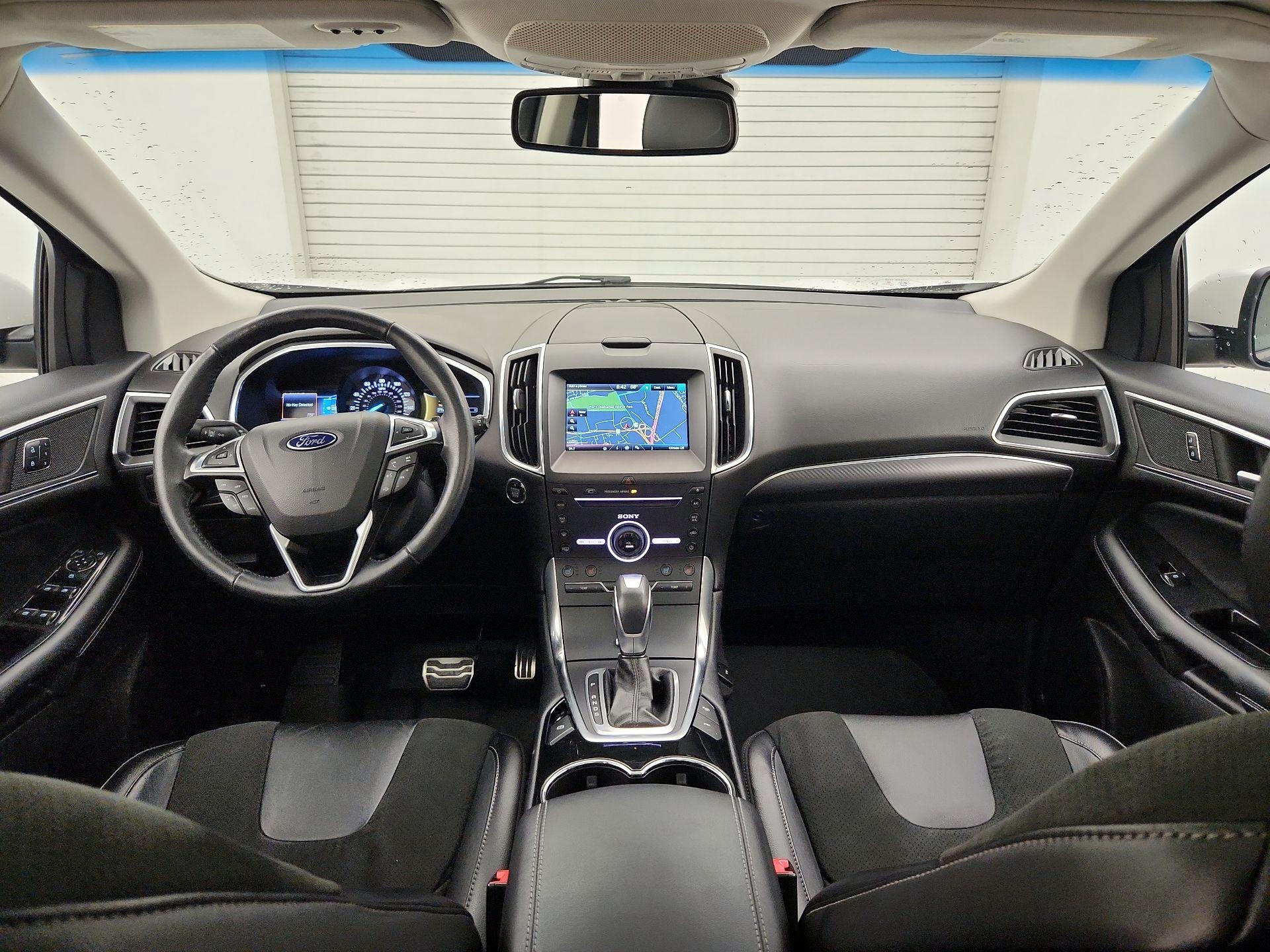 Thumbnail: 2015 Ford Edge - 9