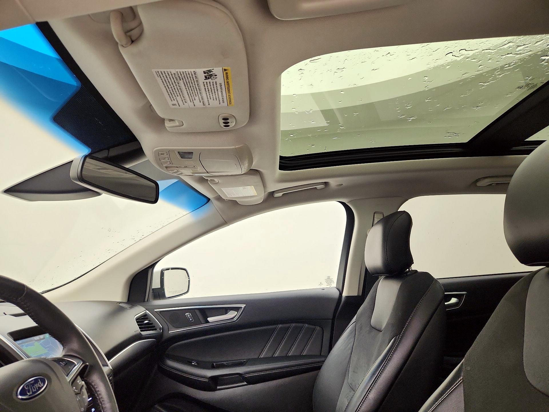 Thumbnail: 2015 Ford Edge - 20