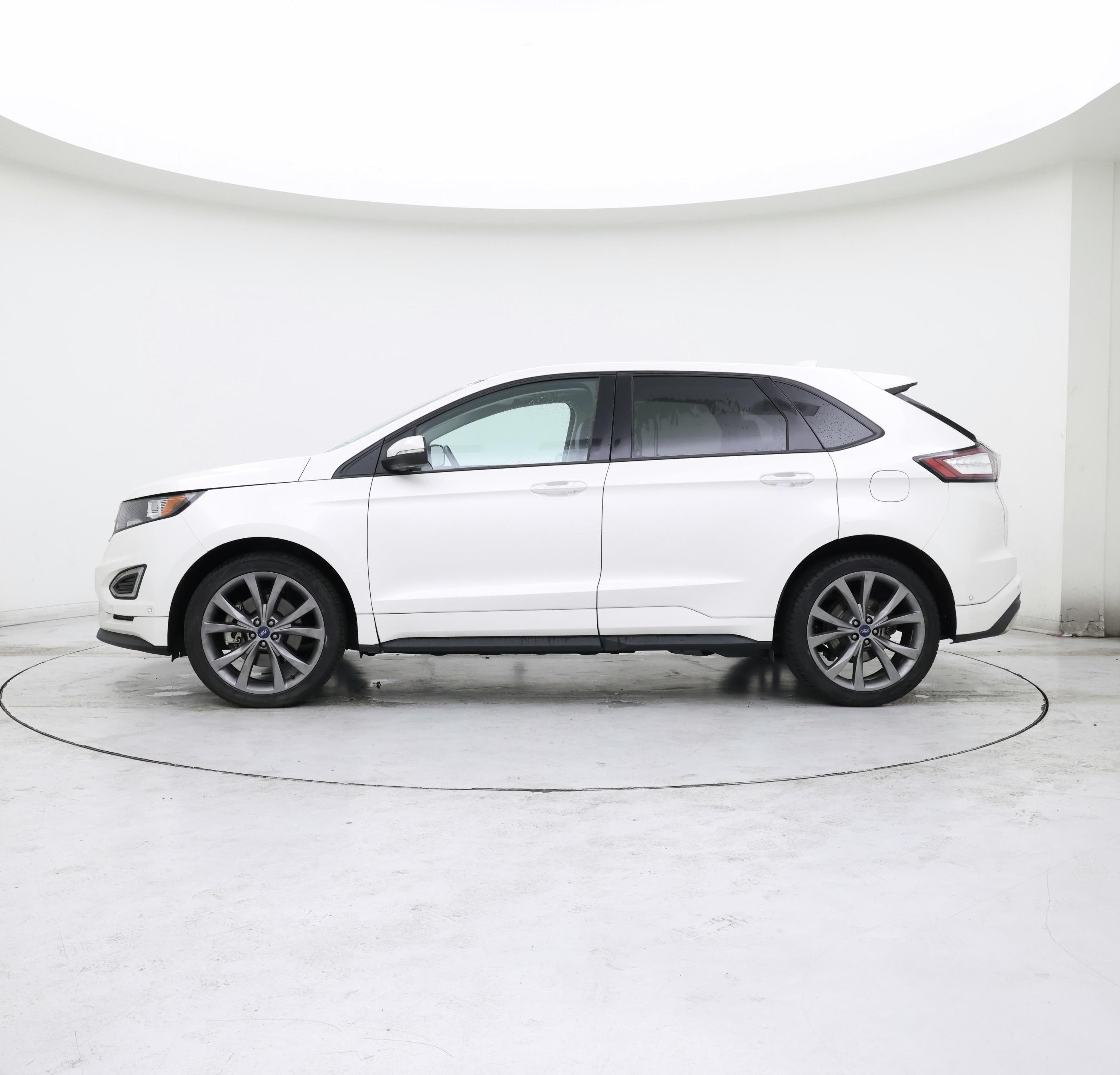 Thumbnail: 2015 Ford Edge - 3
