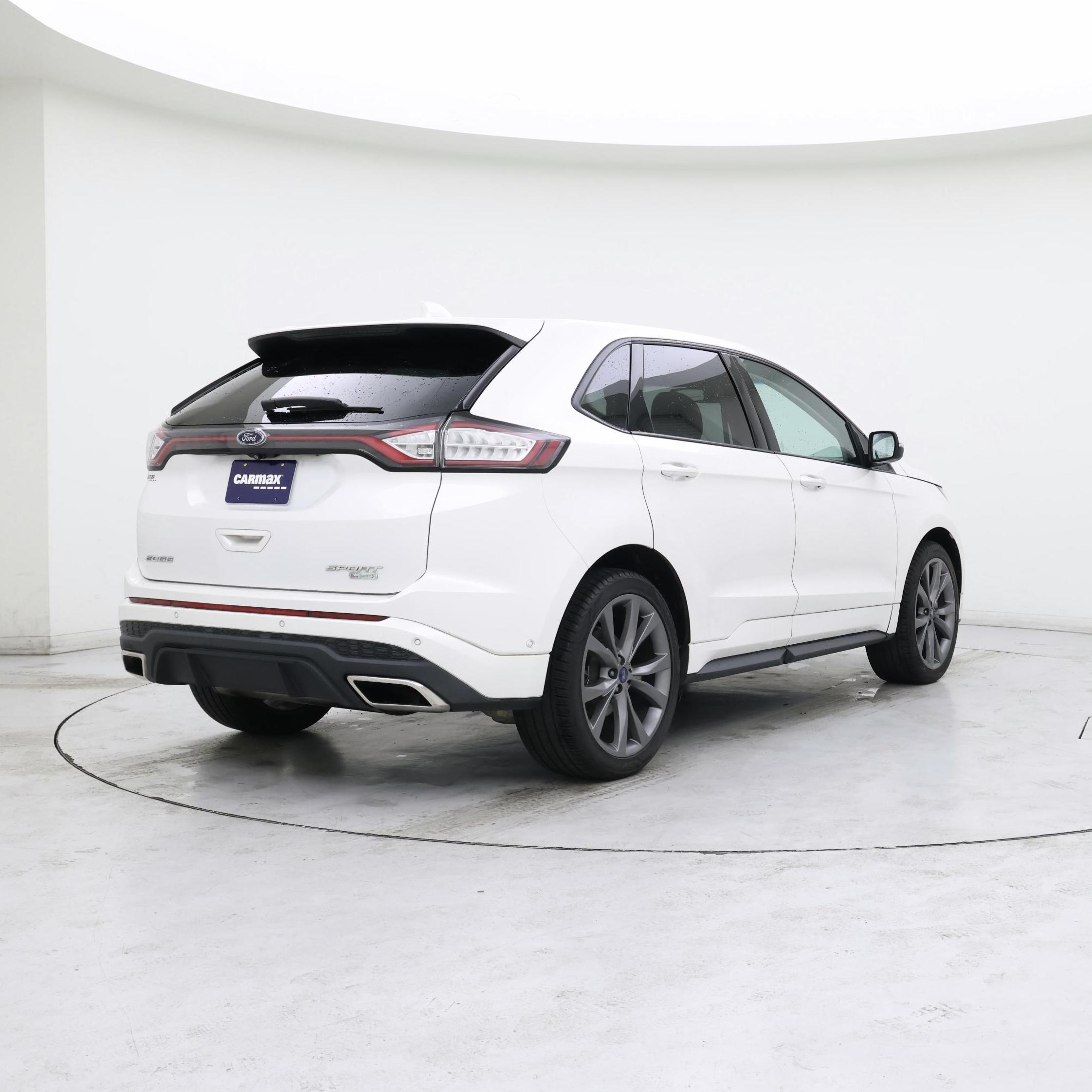 Thumbnail: 2015 Ford Edge - 8