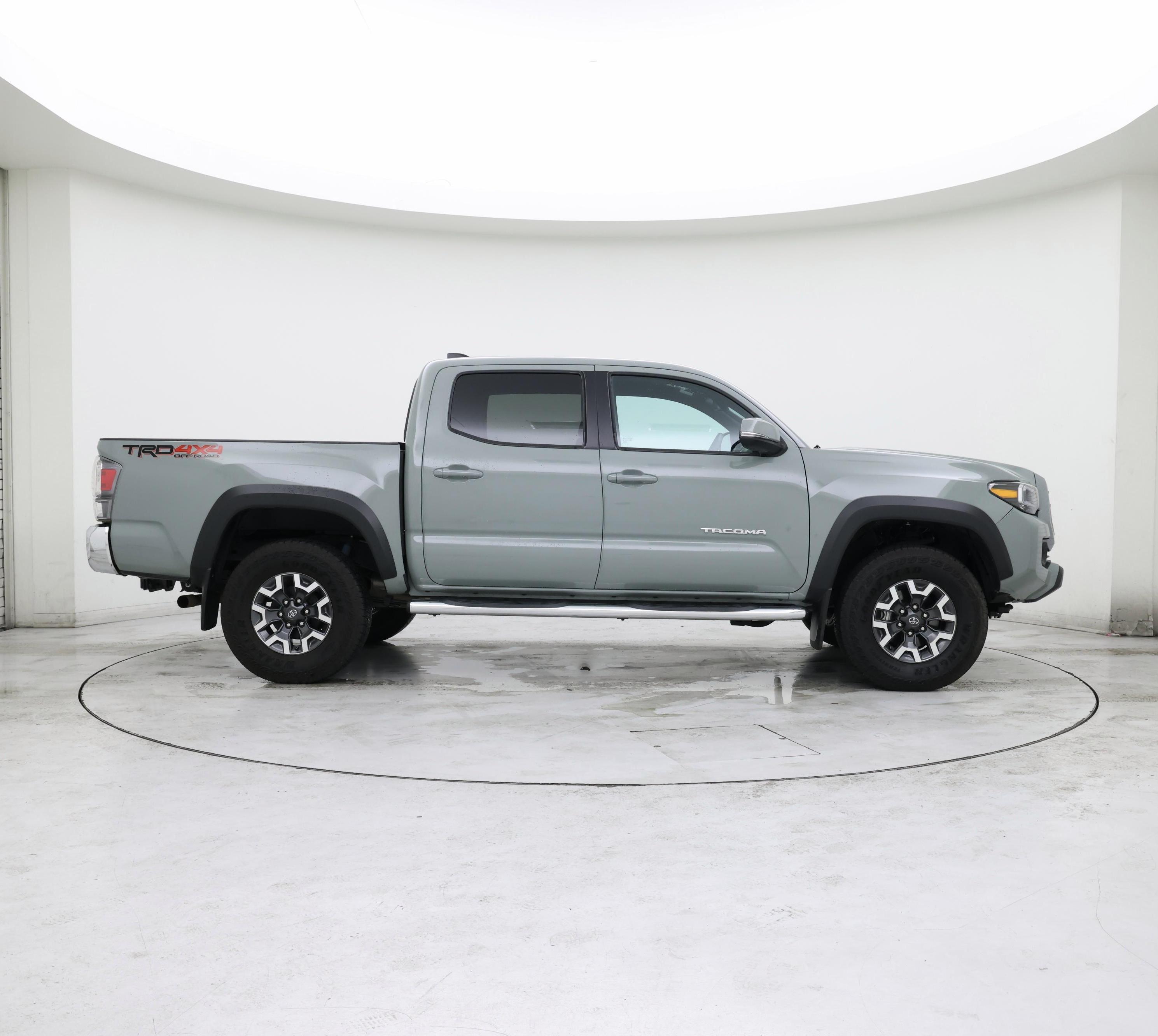 Thumbnail: 2023 Toyota Tacoma - 7