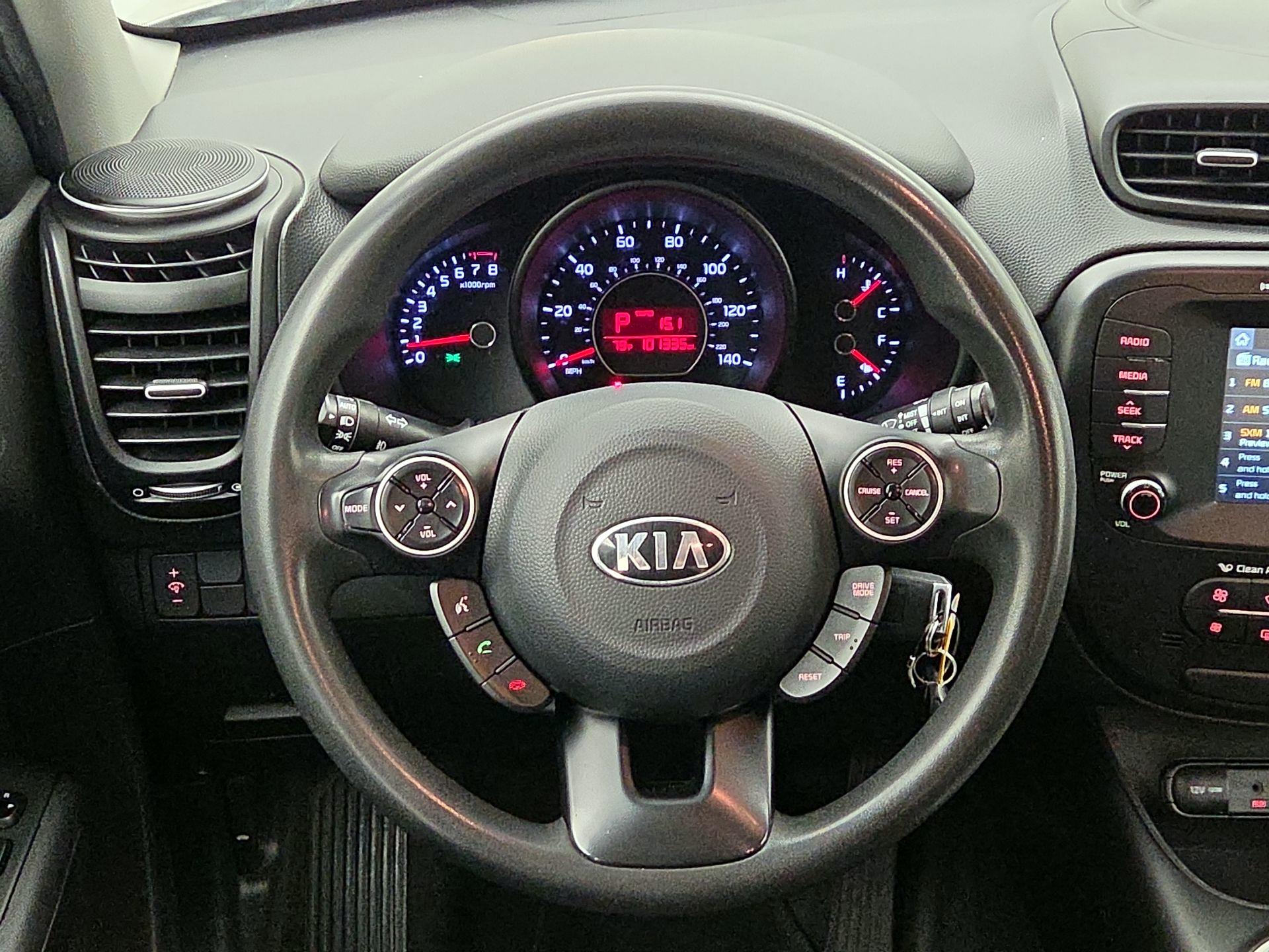 Thumbnail: 2018 Kia Soul - 10