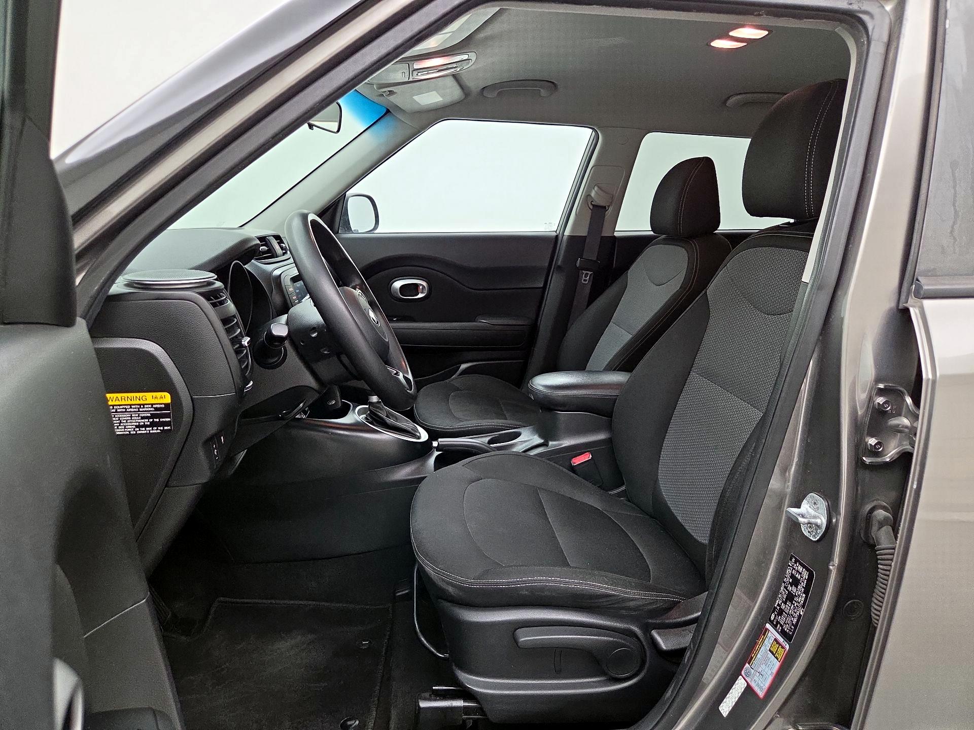 Thumbnail: 2018 Kia Soul - 11