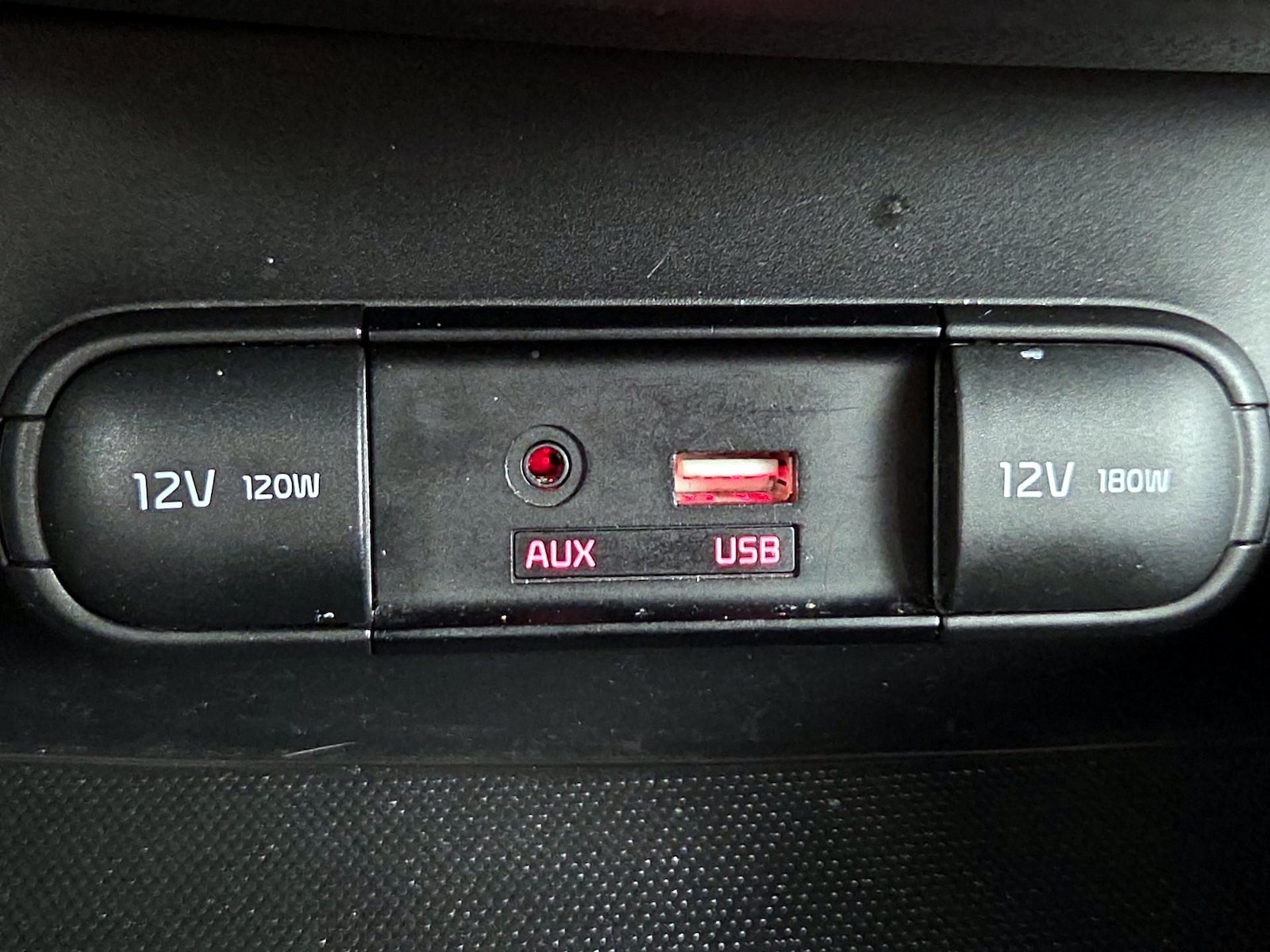 2018 Kia Soul + - Photo 19