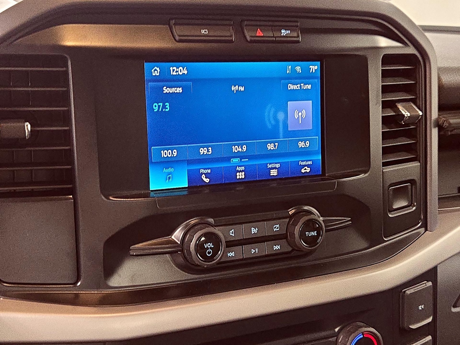 2023 Ford F-150 XLT - Photo 16