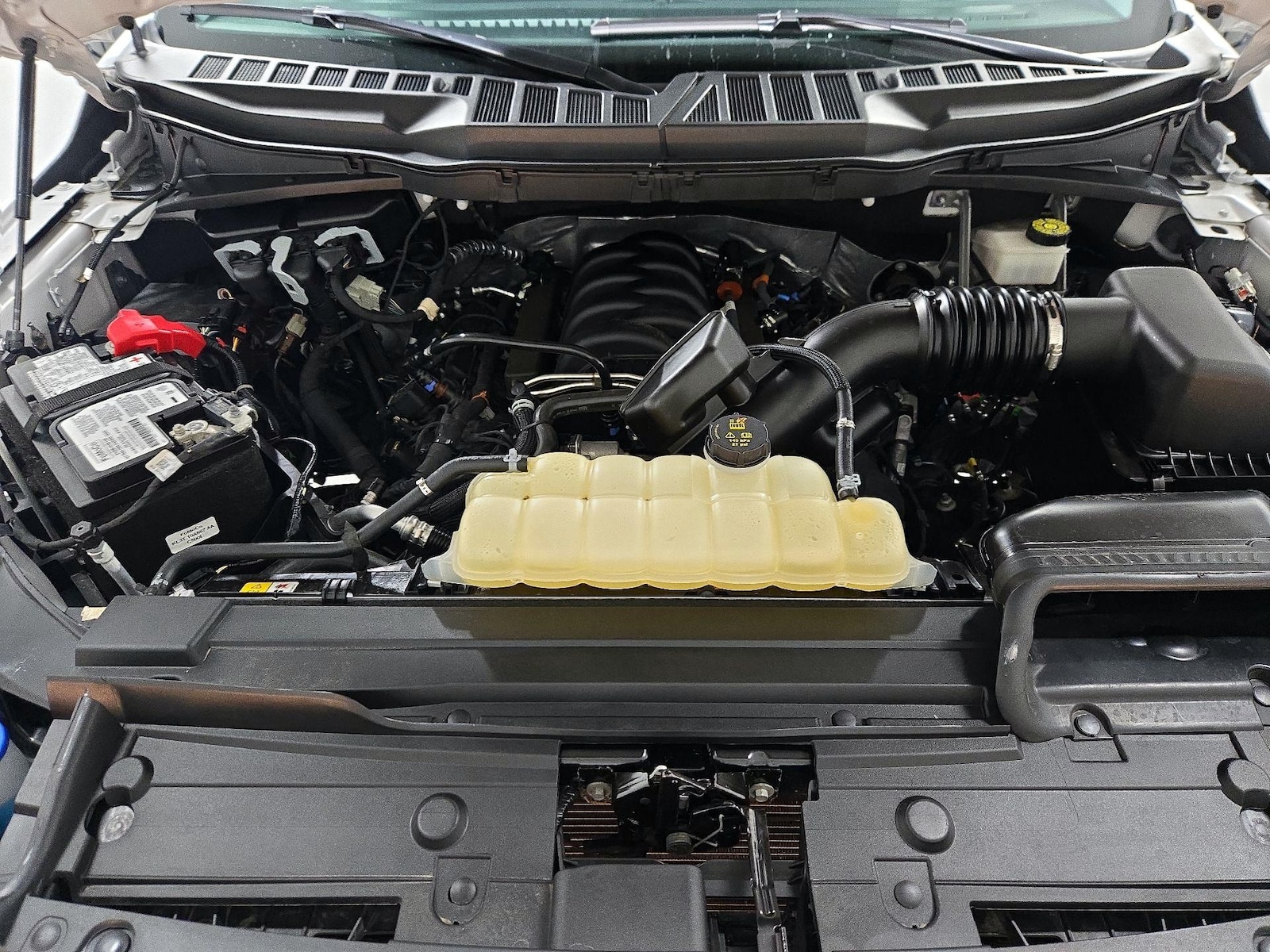 2023 Ford F-150 XLT - Photo 22