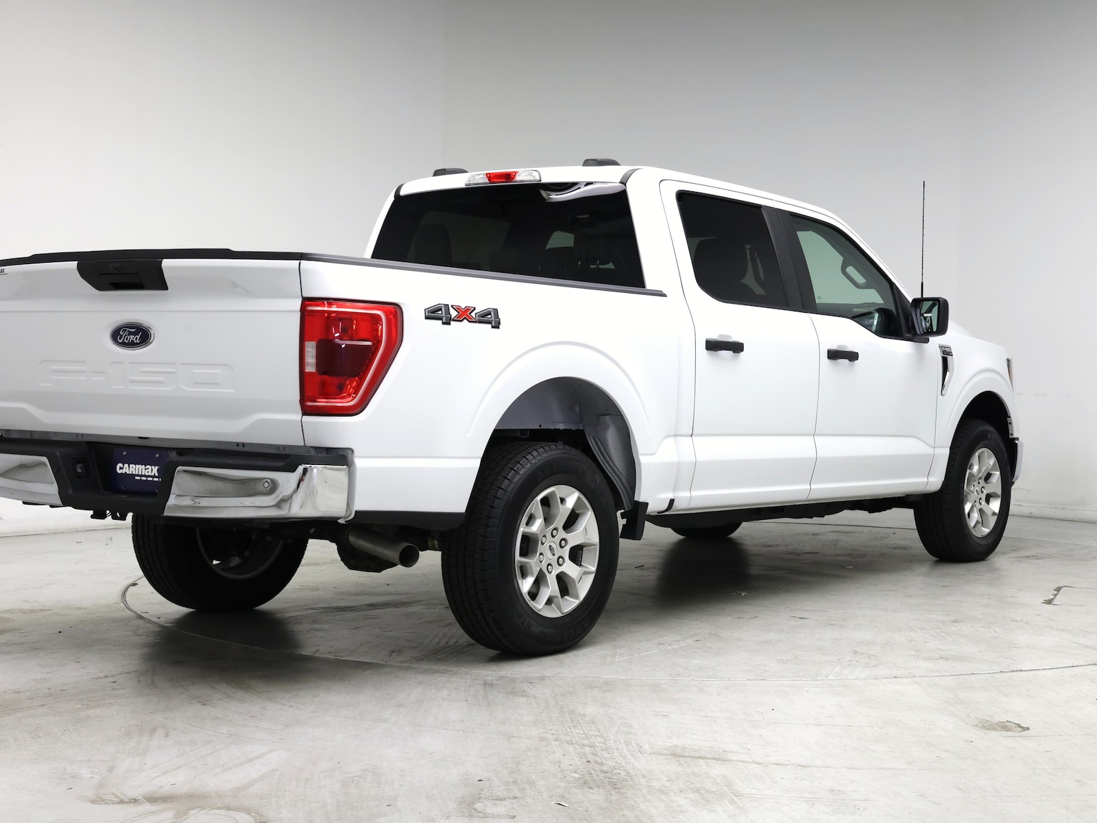 2023 Ford F-150 XLT - Photo 9