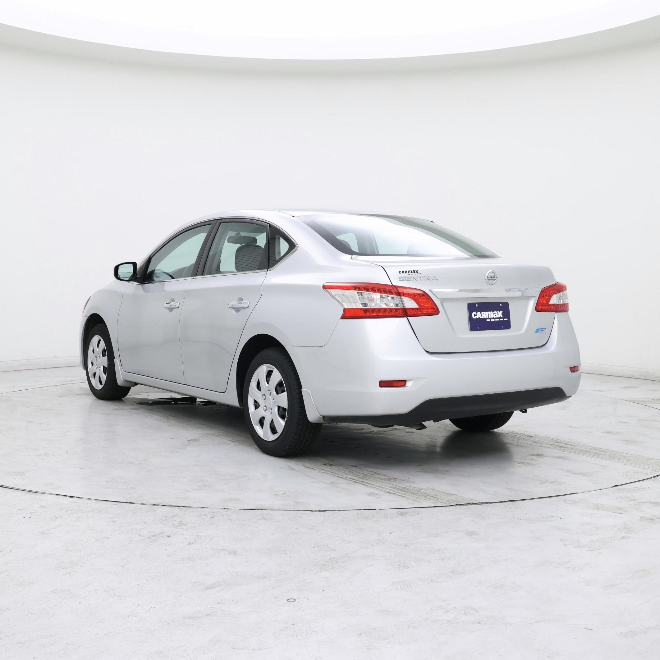 Thumbnail: 2014 Nissan Sentra - 2