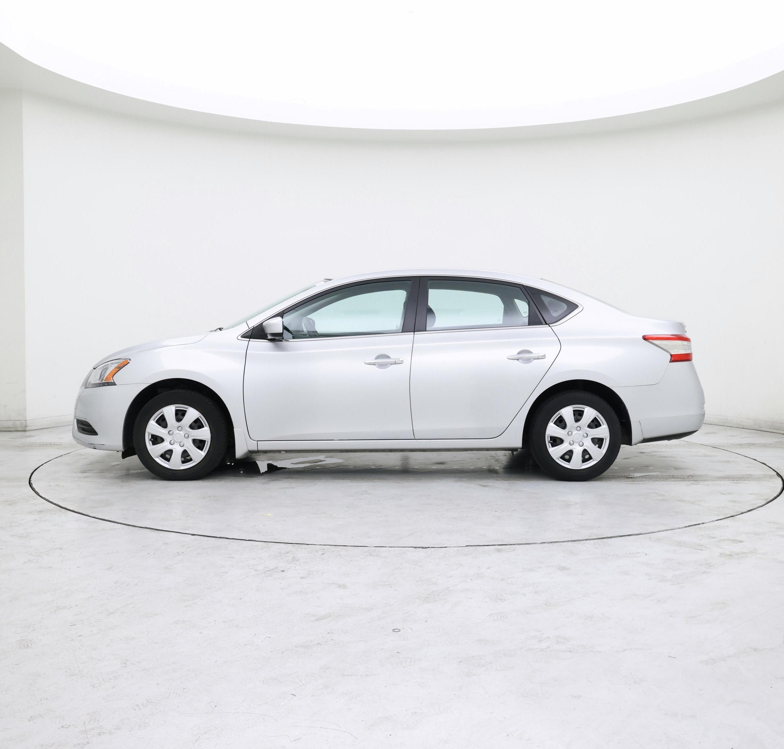 Thumbnail: 2014 Nissan Sentra - 3
