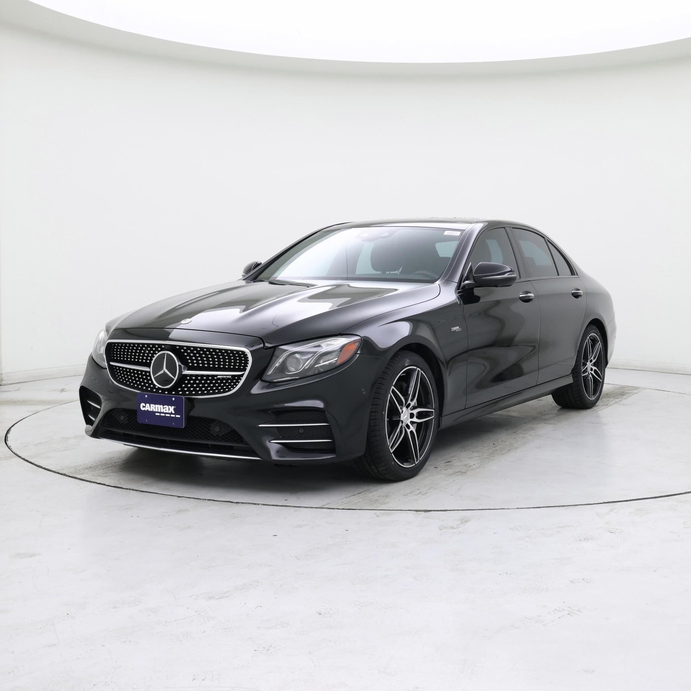 Thumbnail: 2019 Mercedes-Benz E-Class - 4