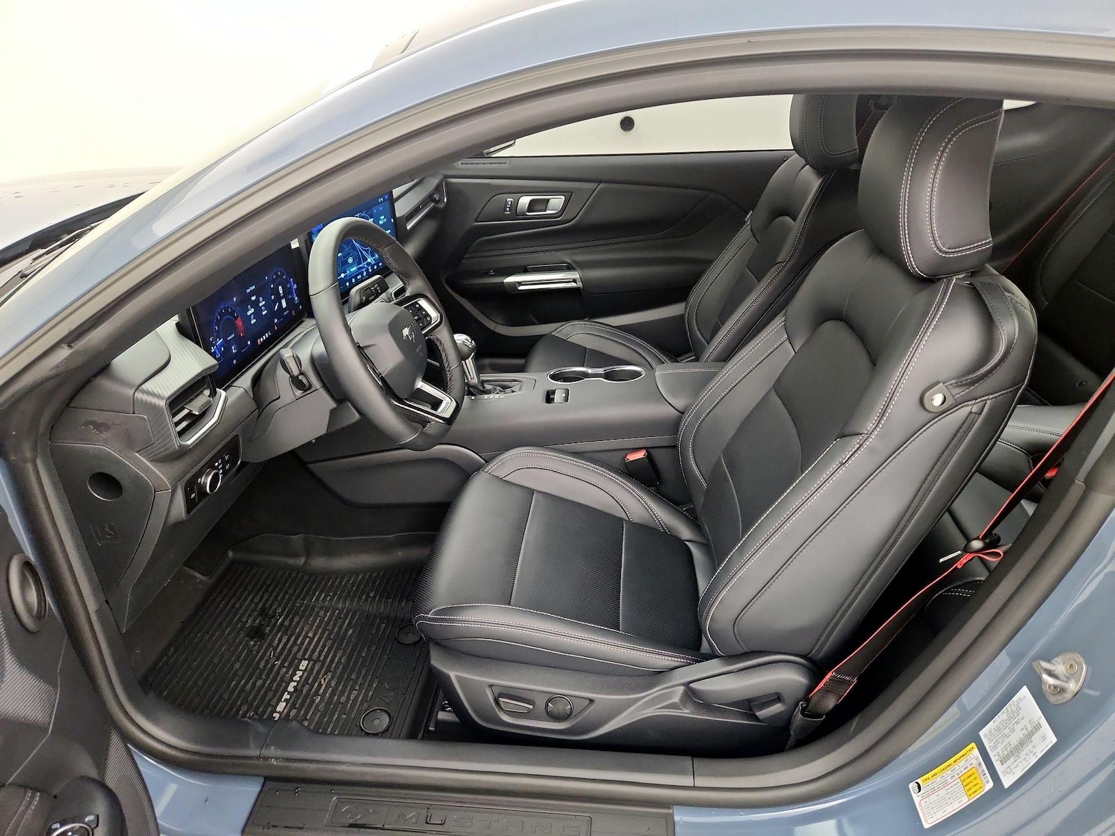 2026 Ford Mustang EcoBoost Premium - Photo 12