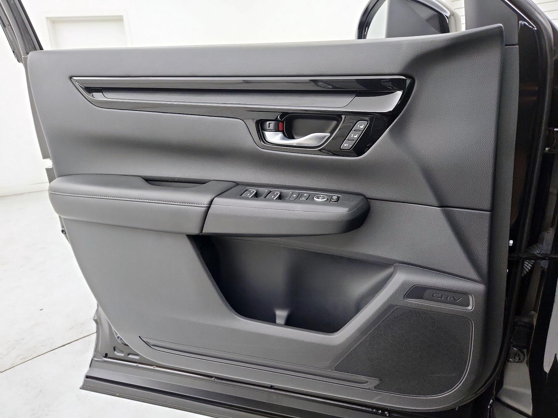 Thumbnail: 2023 Honda CR-V - 12