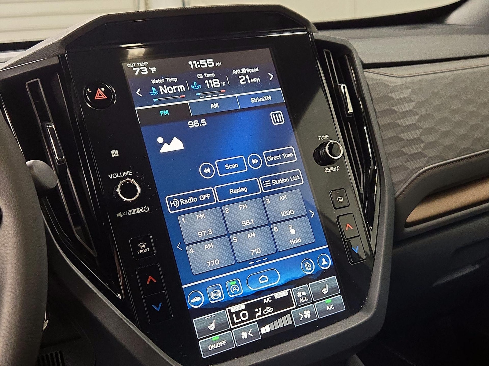 2025 Subaru Forester Sport - Photo 16