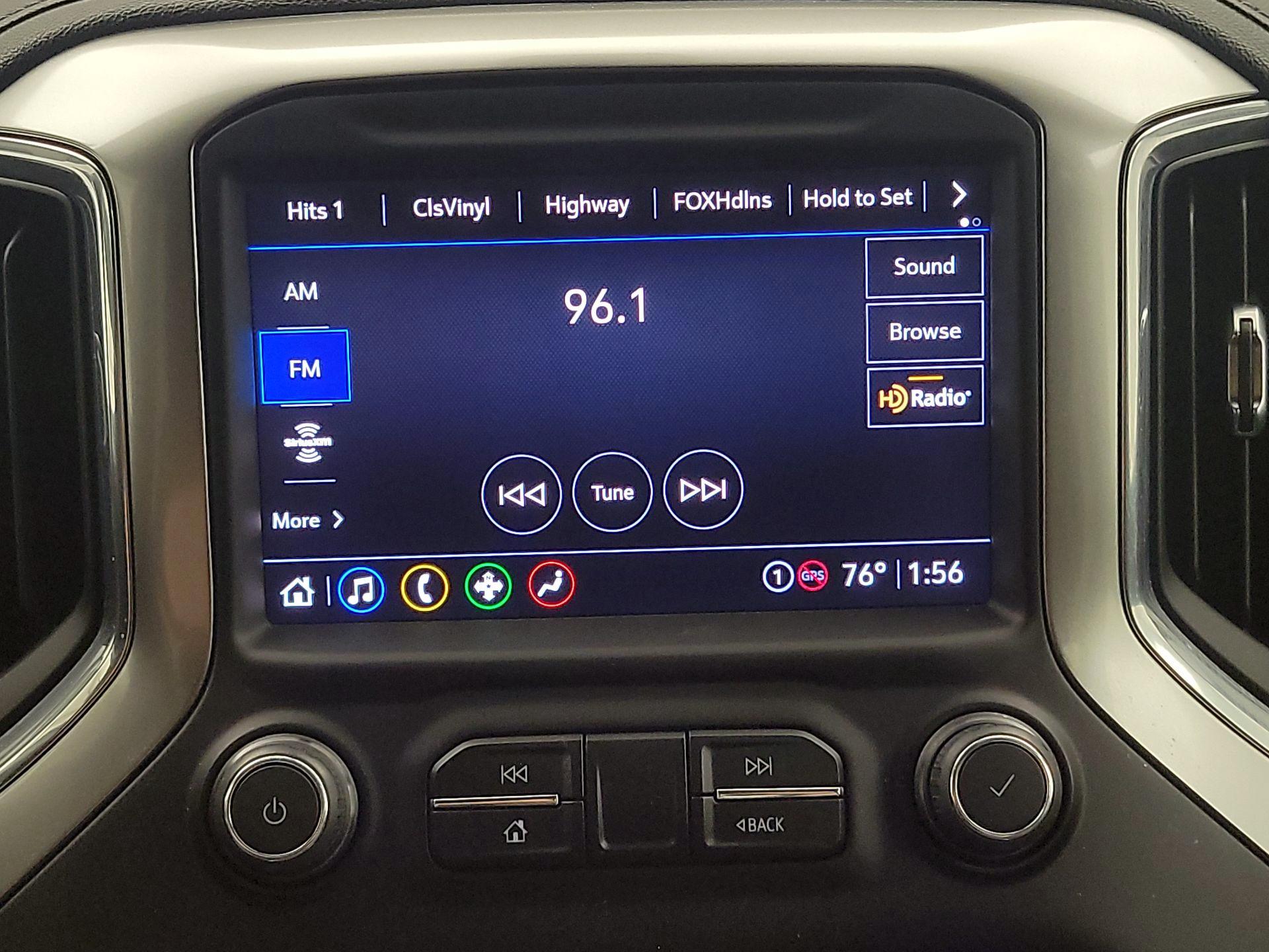 Thumbnail: 2021 Chevrolet Silverado 1500 - 16