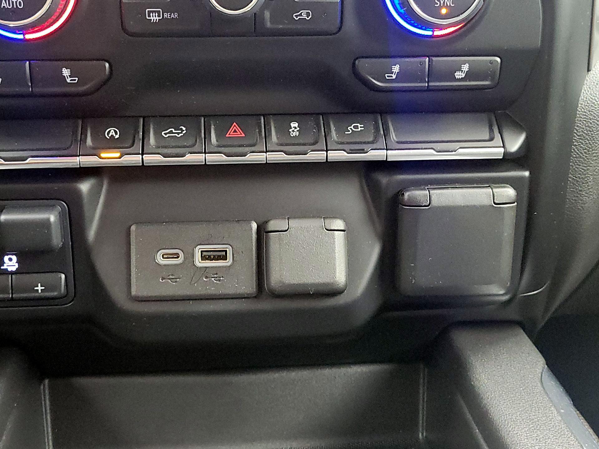 Thumbnail: 2021 Chevrolet Silverado 1500 - 19