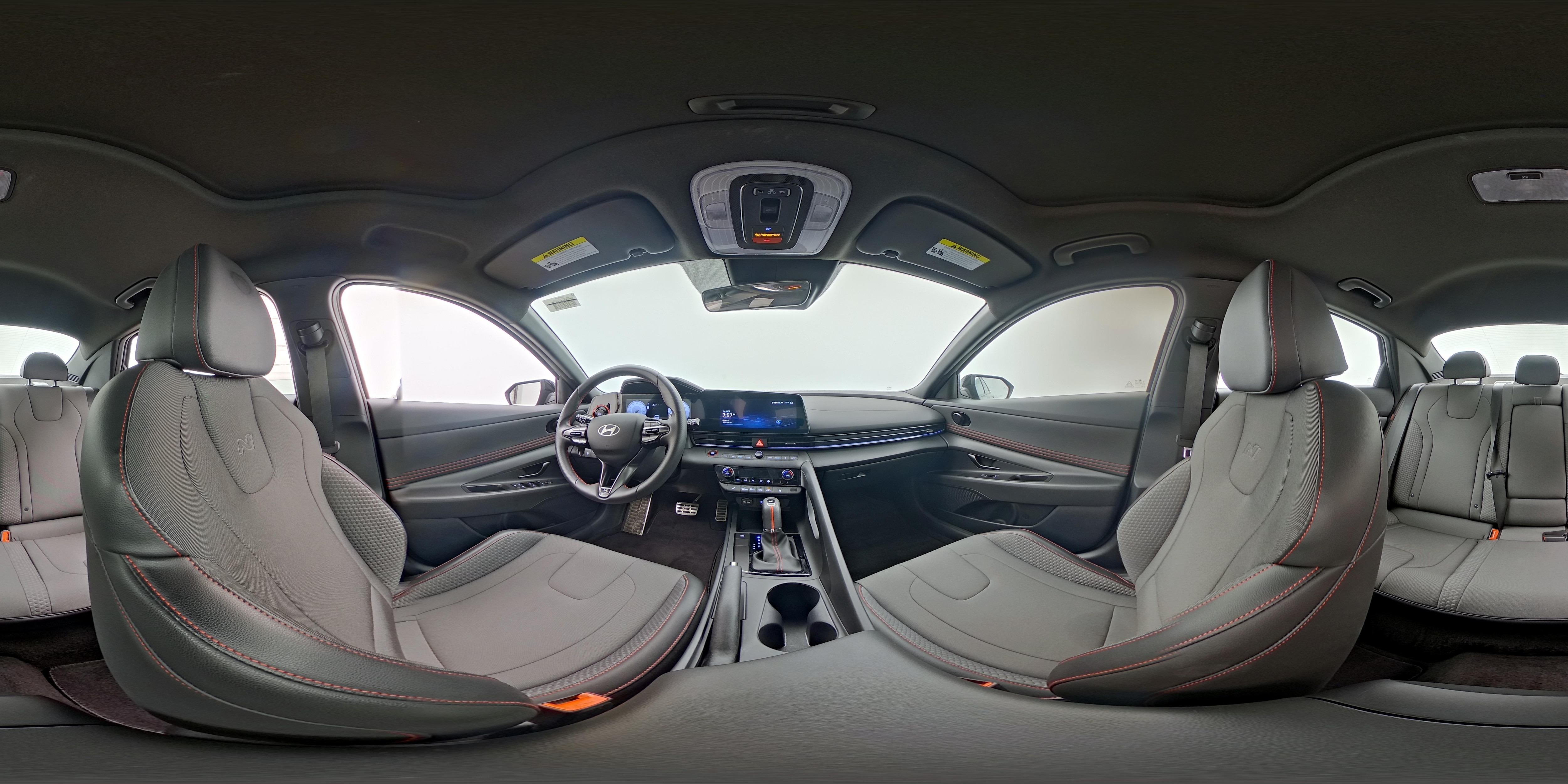 2025 Hyundai Elantra N Line - Photo 26