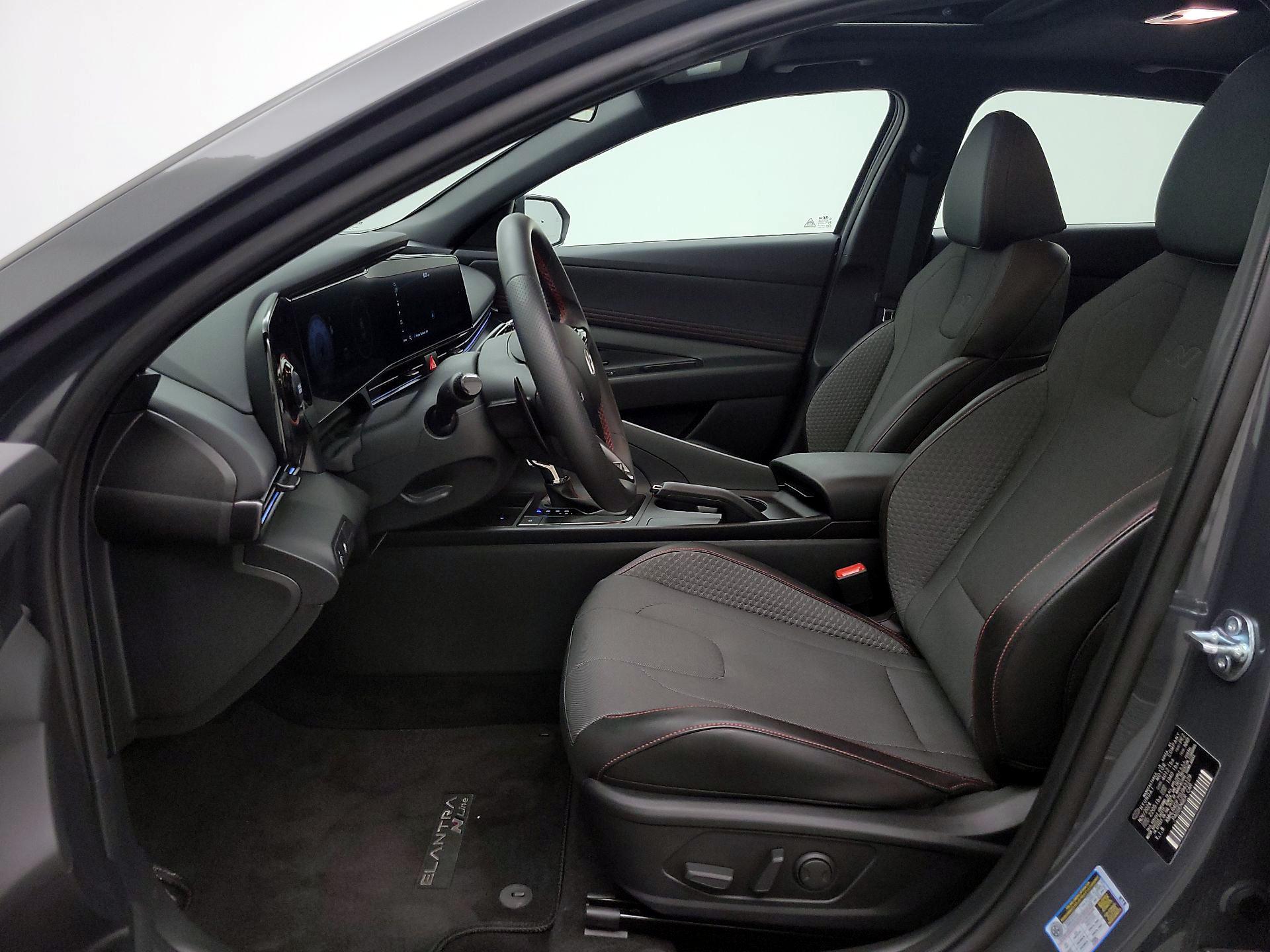 Thumbnail: 2025 Hyundai Elantra - 11
