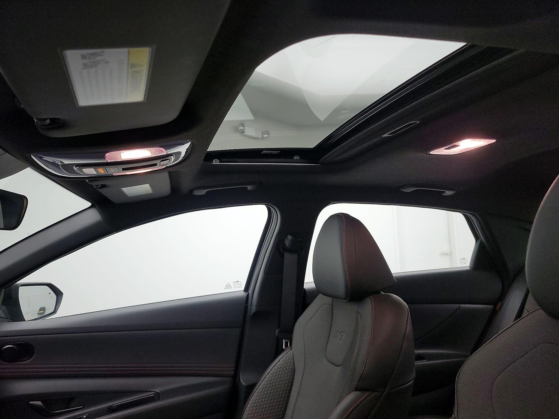 Thumbnail: 2025 Hyundai Elantra - 20