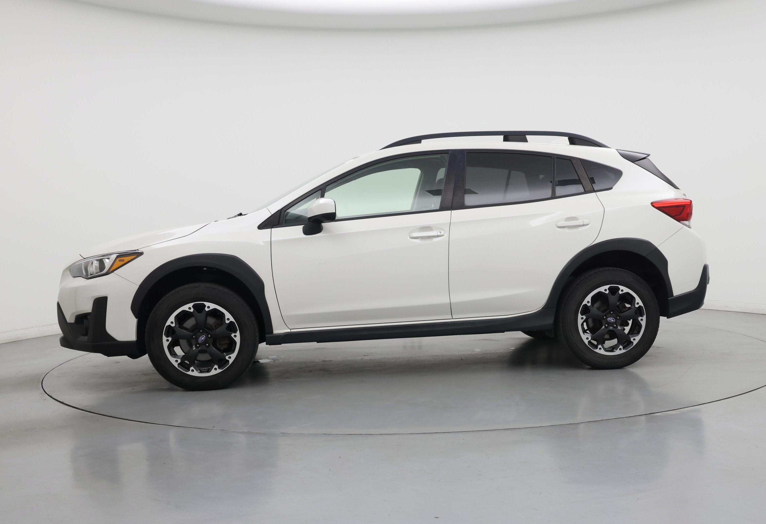 Thumbnail: 2021 Subaru Crosstrek - 3