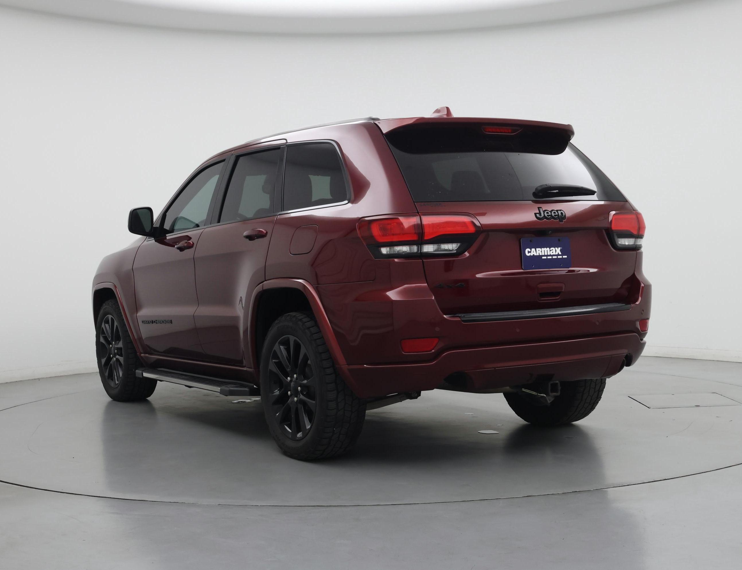 Thumbnail: 2018 Jeep Grand Cherokee - 2