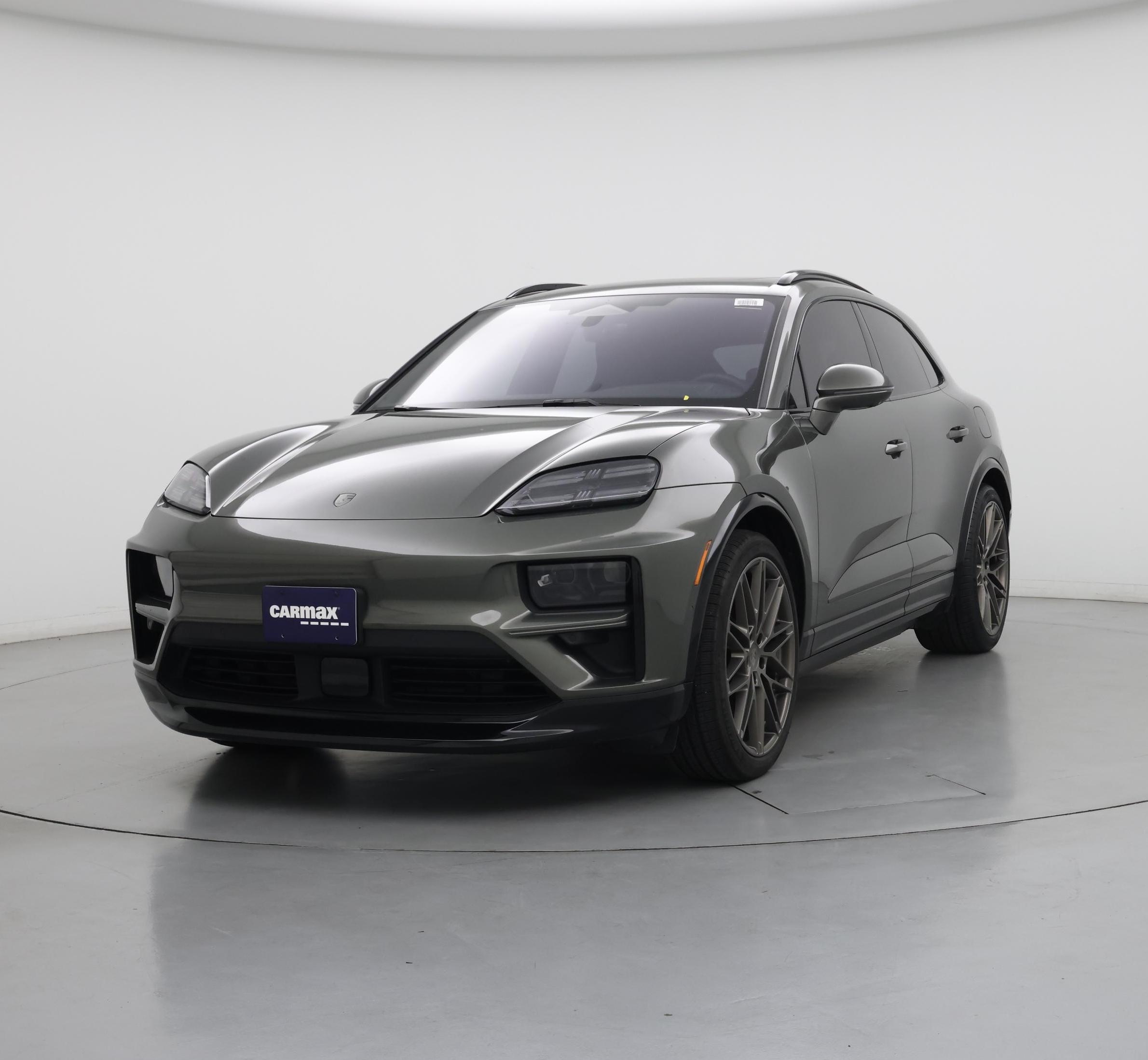Thumbnail: 2024 Porsche Macan - 4