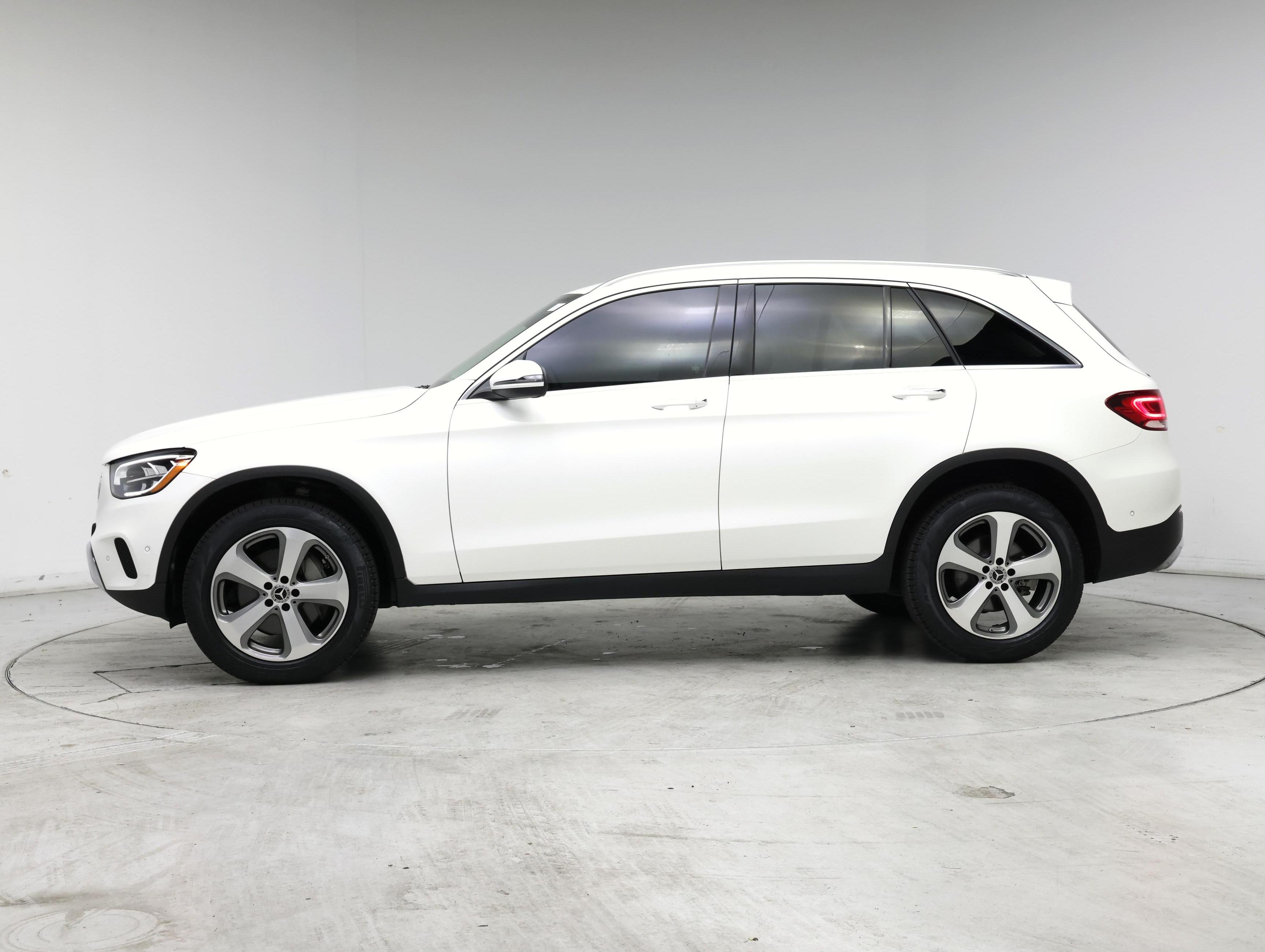 Thumbnail: 2022 Mercedes-Benz GLC - 3