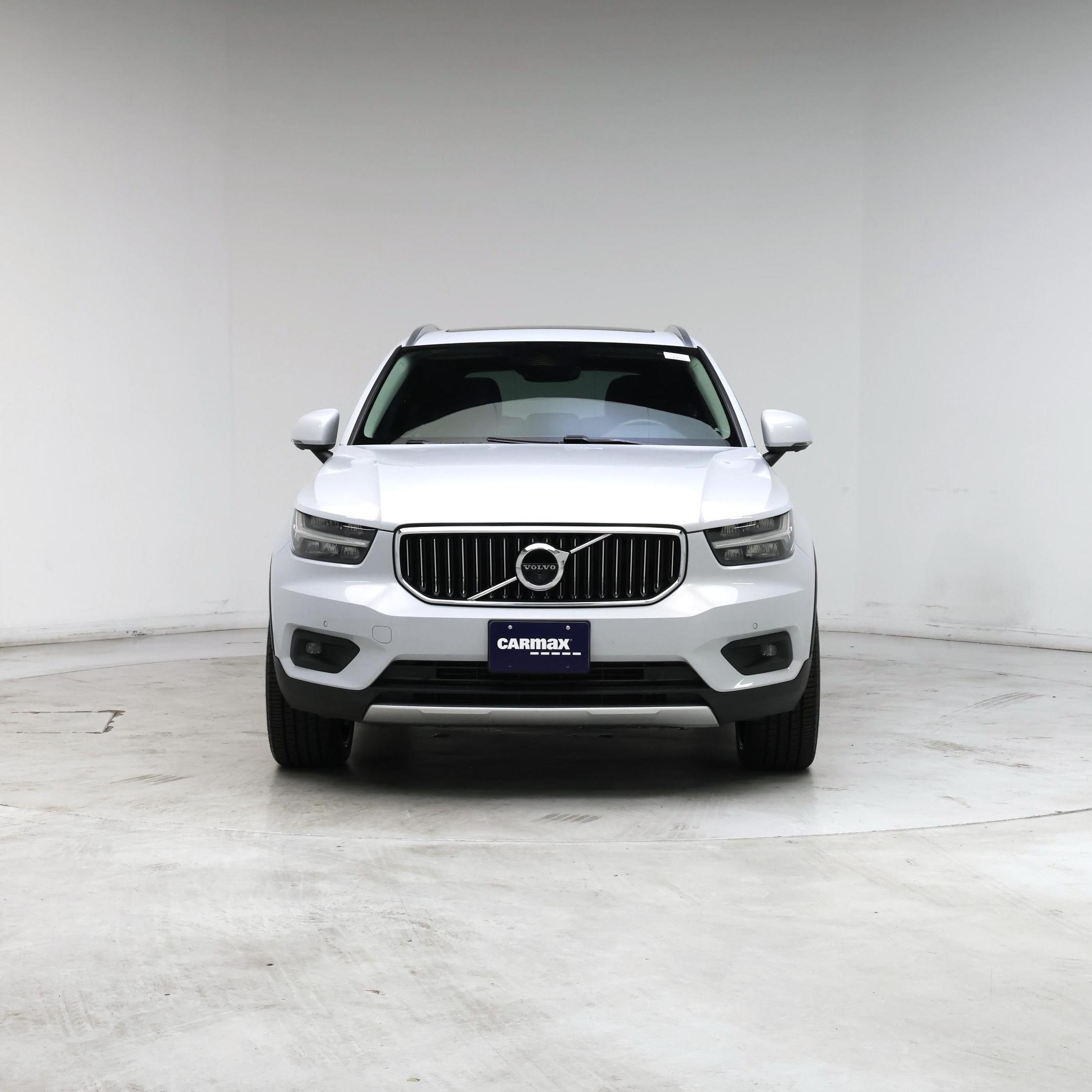 Thumbnail: 2022 Volvo XC40 - 5