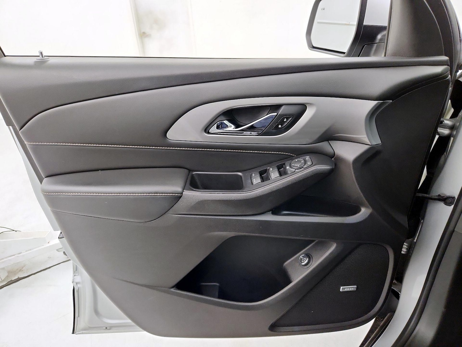 2021 Chevrolet Traverse RS - Photo 13